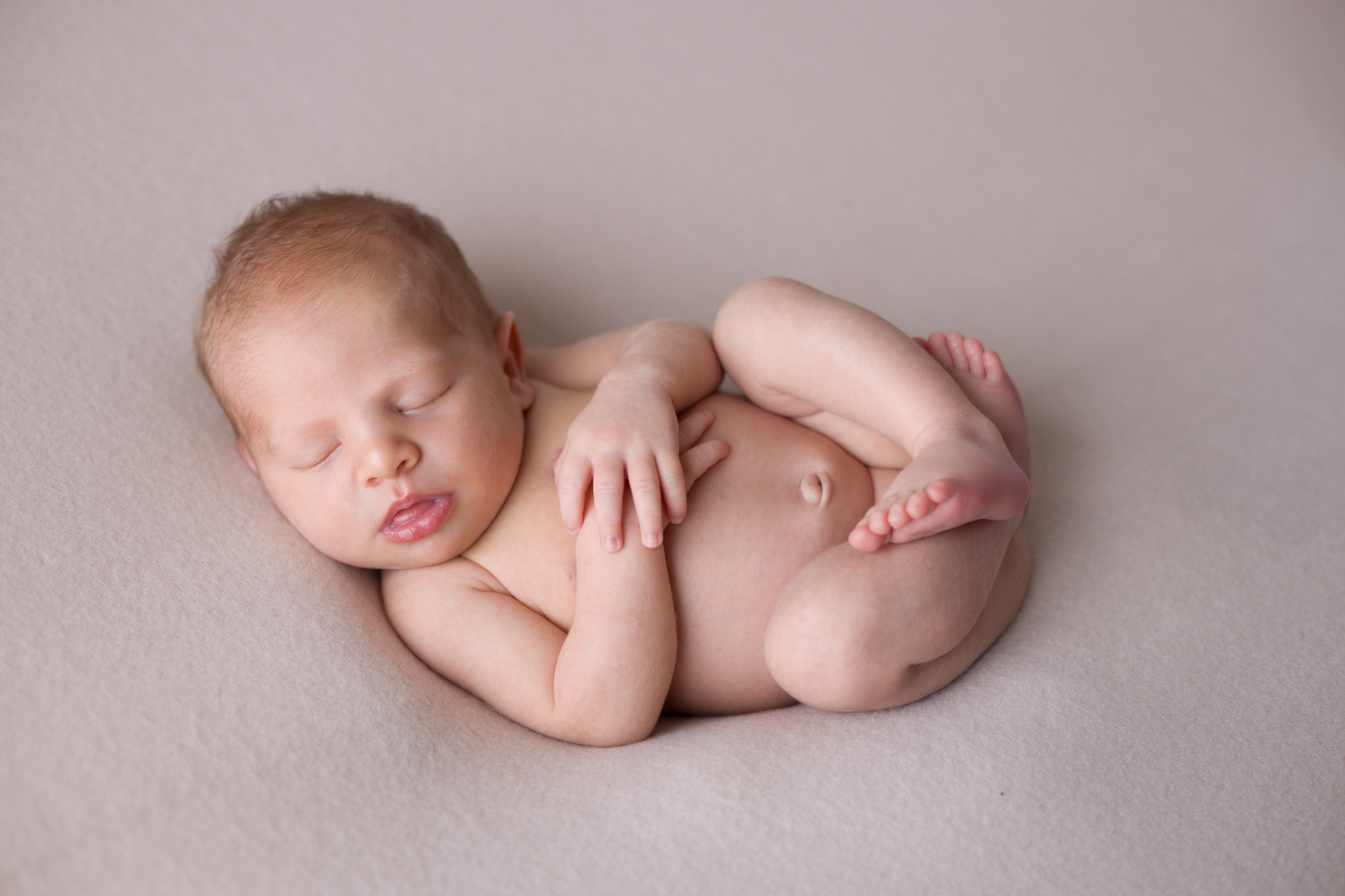 Съемка новорожденных Старый Оскол. Семейный фотограф и новорожденных в Старом Осколе Анна Старкова,