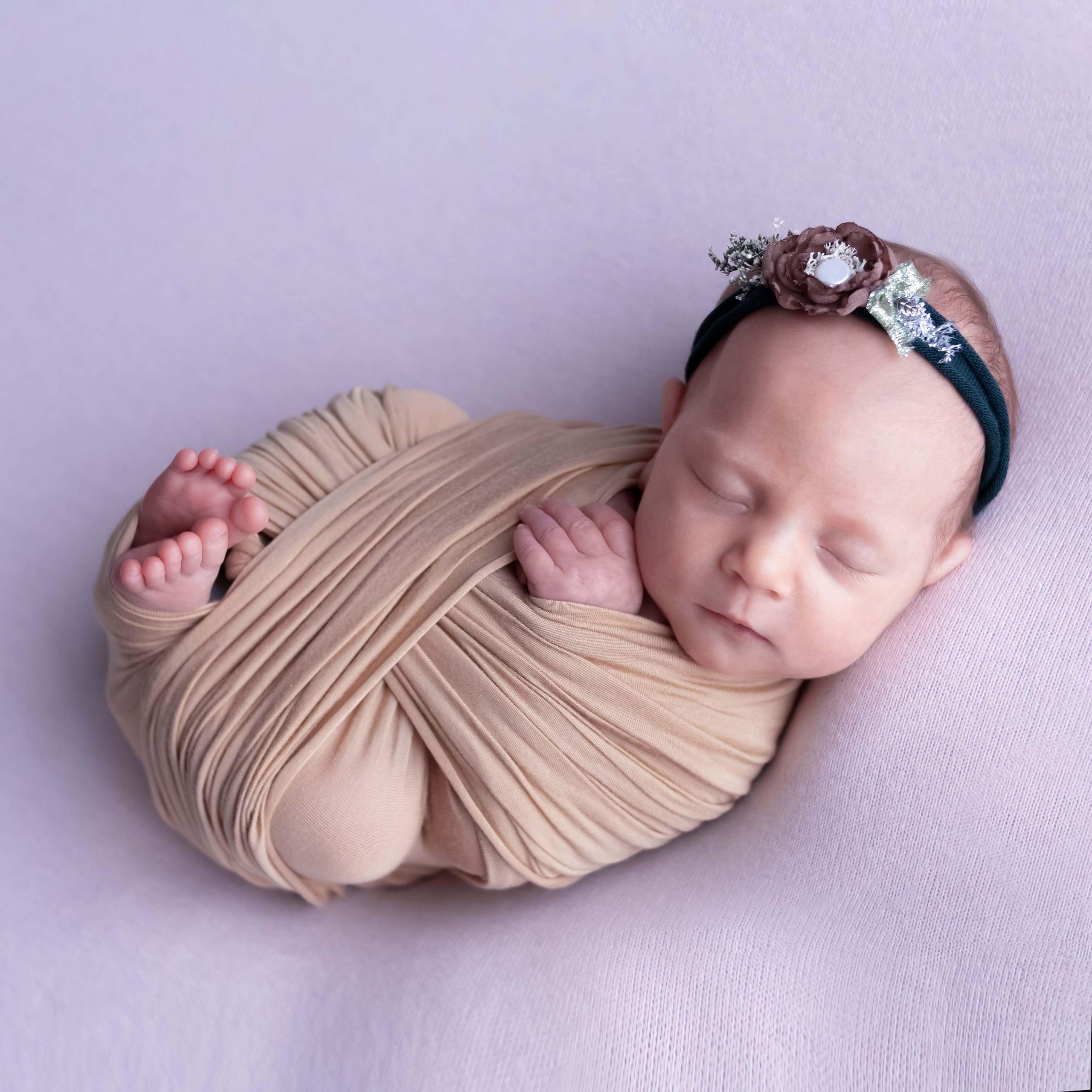 Съемка новорожденных Старый Оскол. Семейный фотограф и новорожденных в Старом Осколе Анна Старкова,