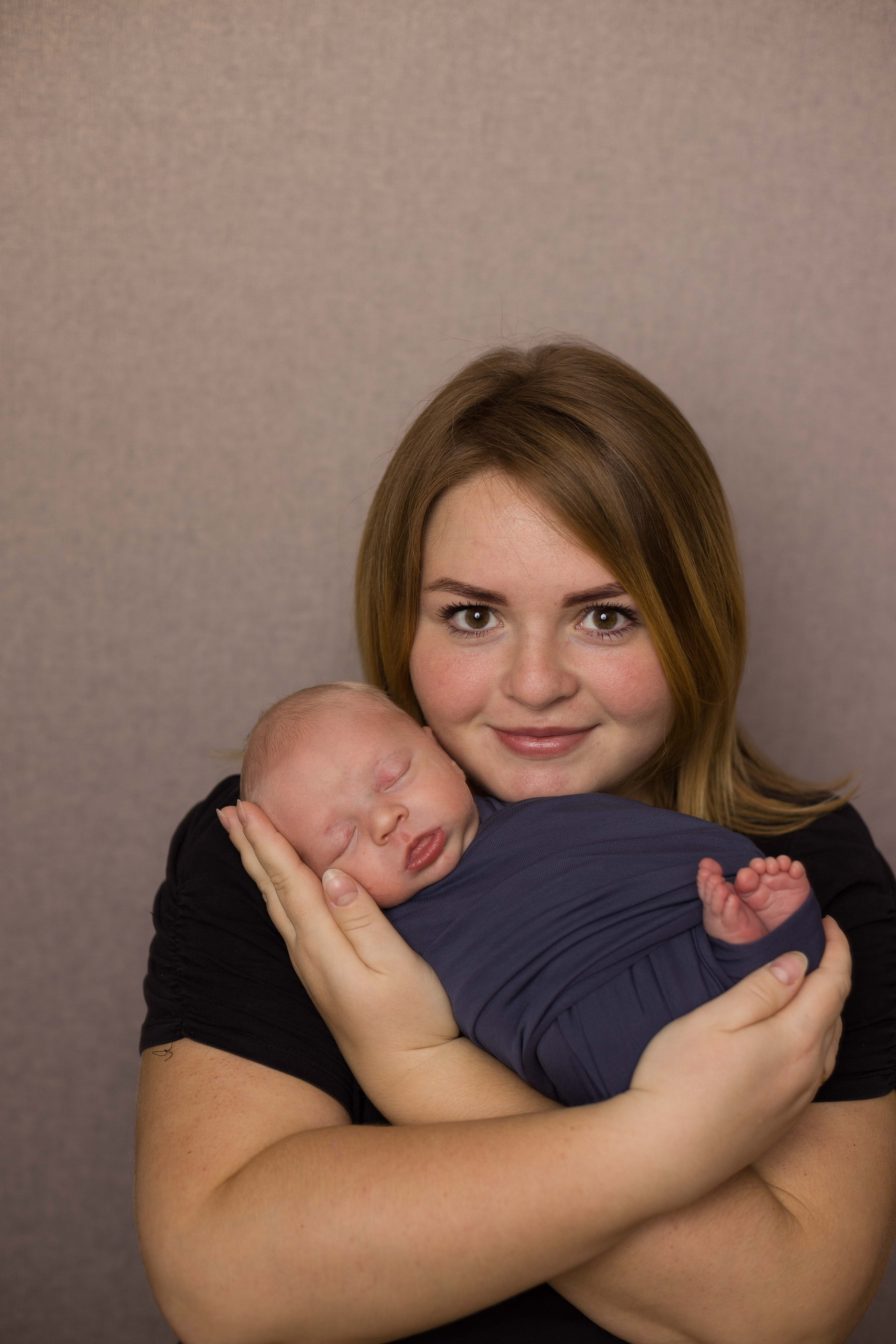 Съемка новорожденных Старый Оскол. Семейный фотограф и новорожденных в Старом Осколе Анна Старкова,