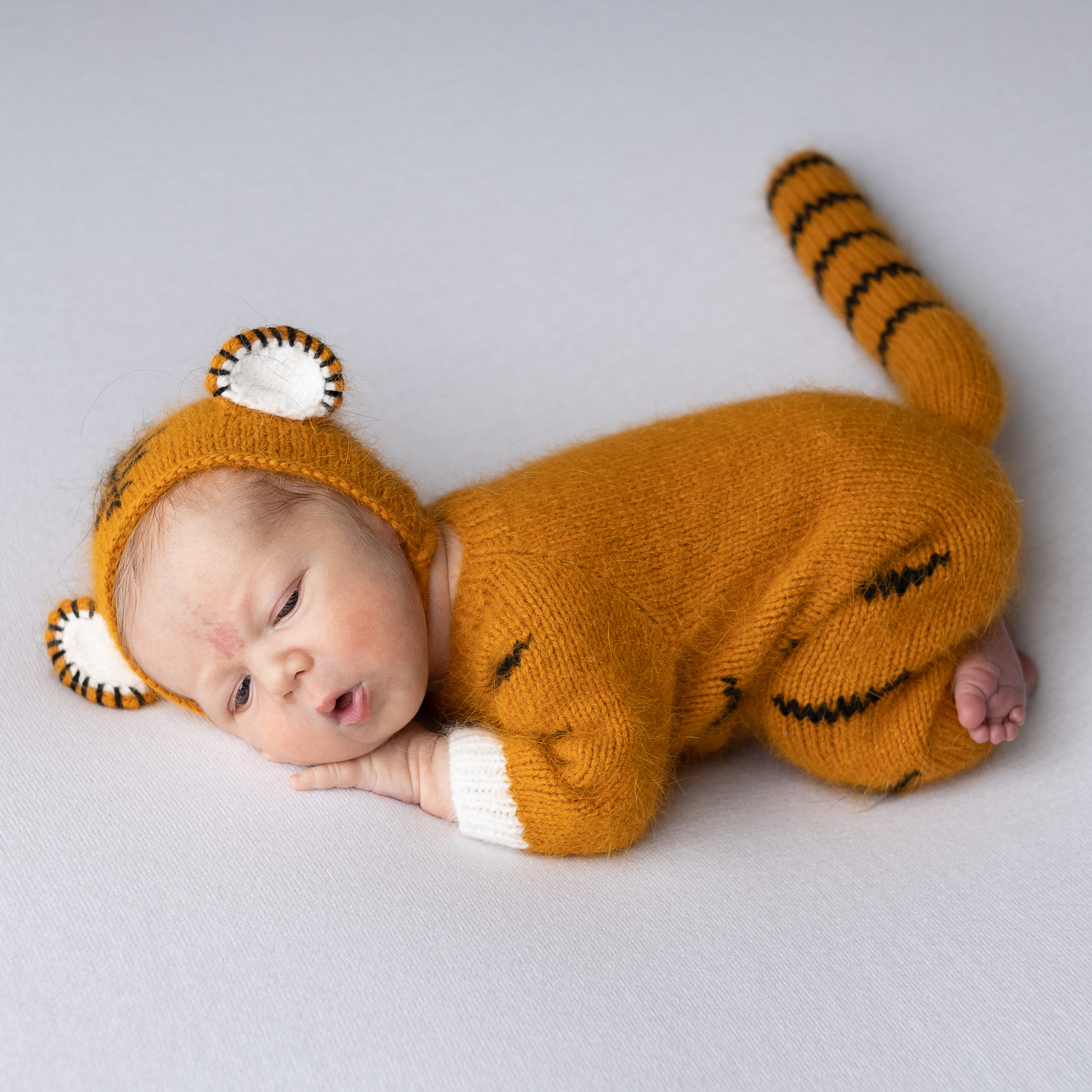 Съемка новорожденных Старый Оскол. Семейный фотограф и новорожденных в Старом Осколе Анна Старкова,