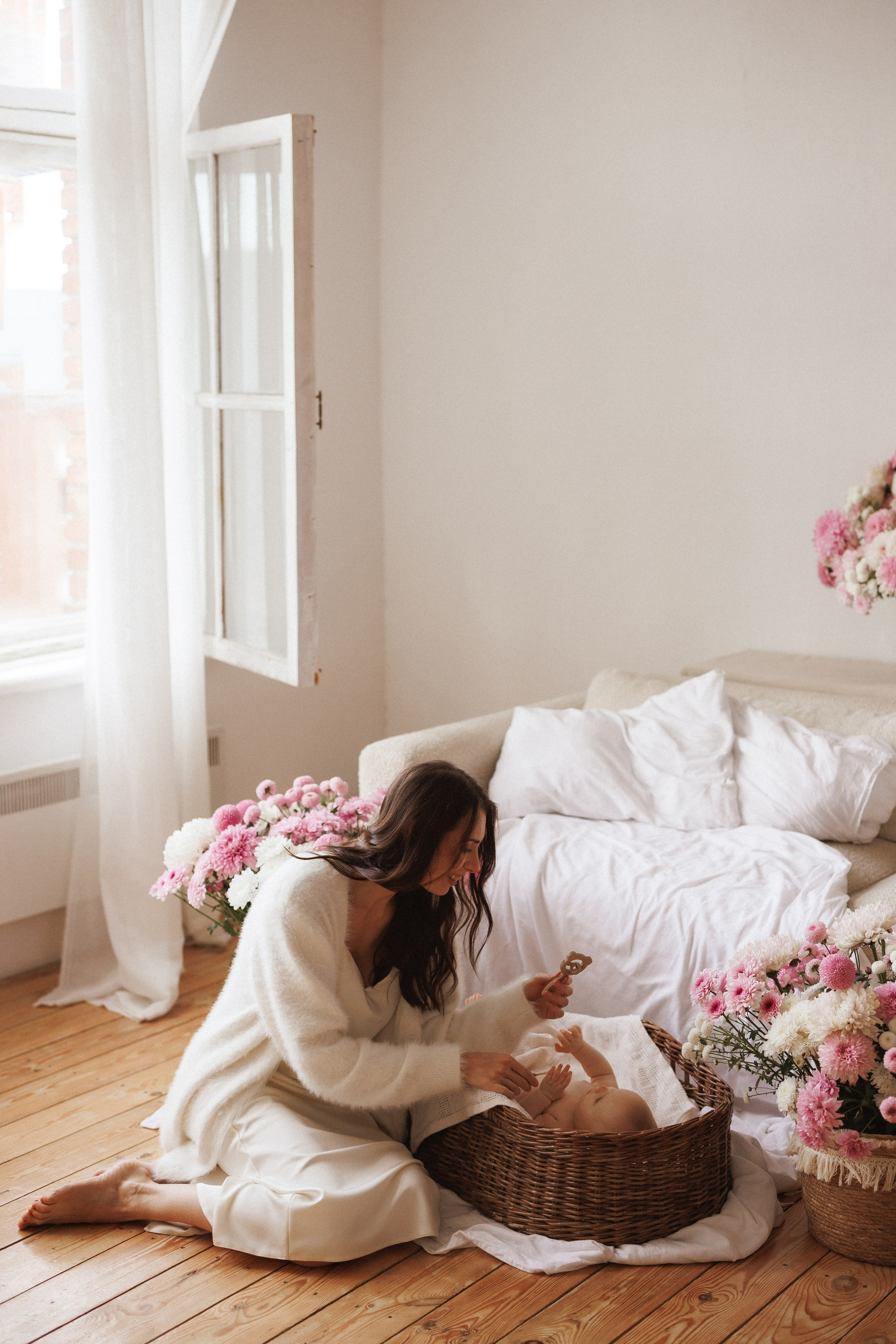 Фотосессия материнства, в фотостудии «Space JOBS», город Краснодар. Семейный и детский фотограф в Краснодаре Анна Трашкова