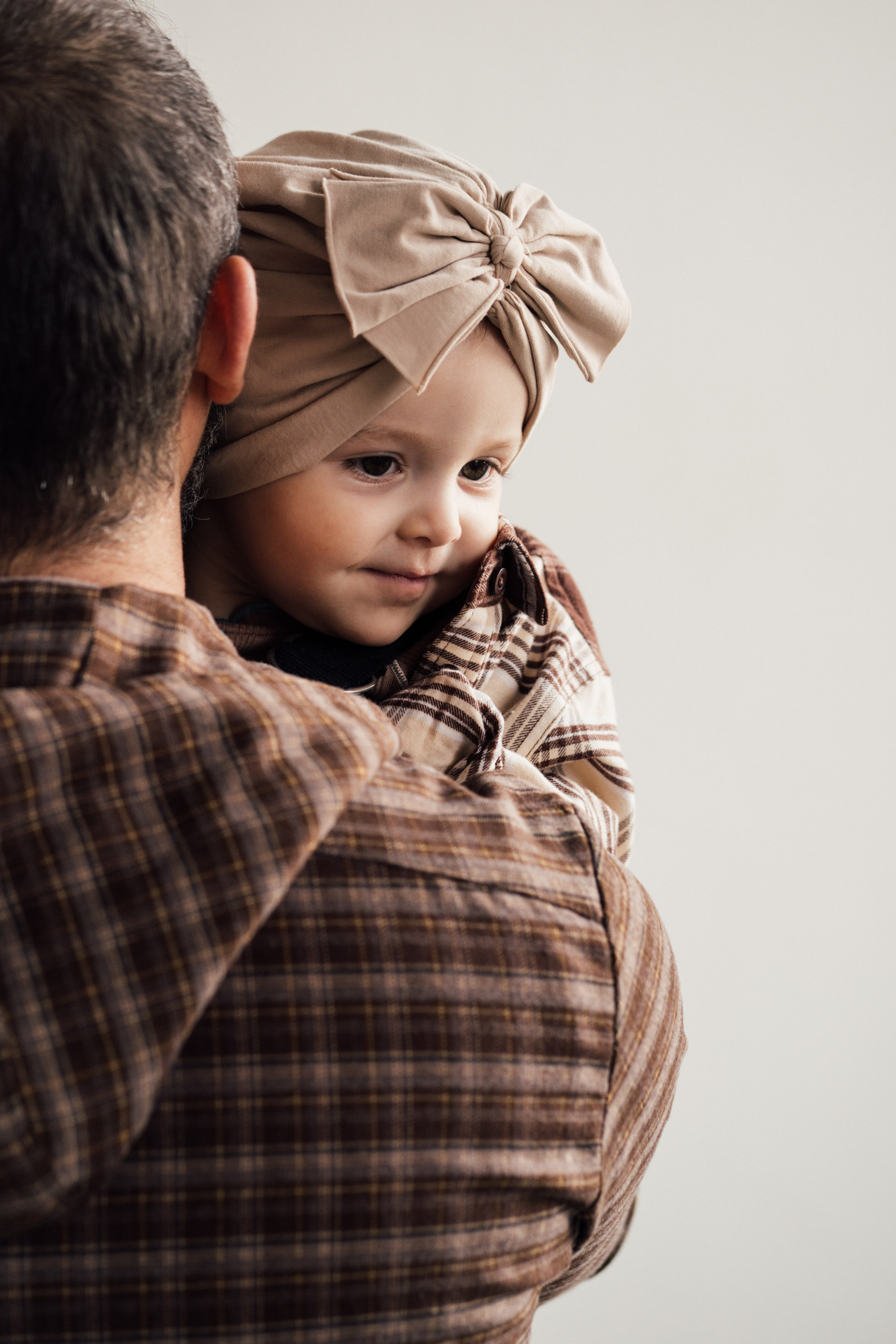 Нюр и Карина. Фотограф Инна Абакарова|Выпускные альбомы и фотосессии в Нальчике