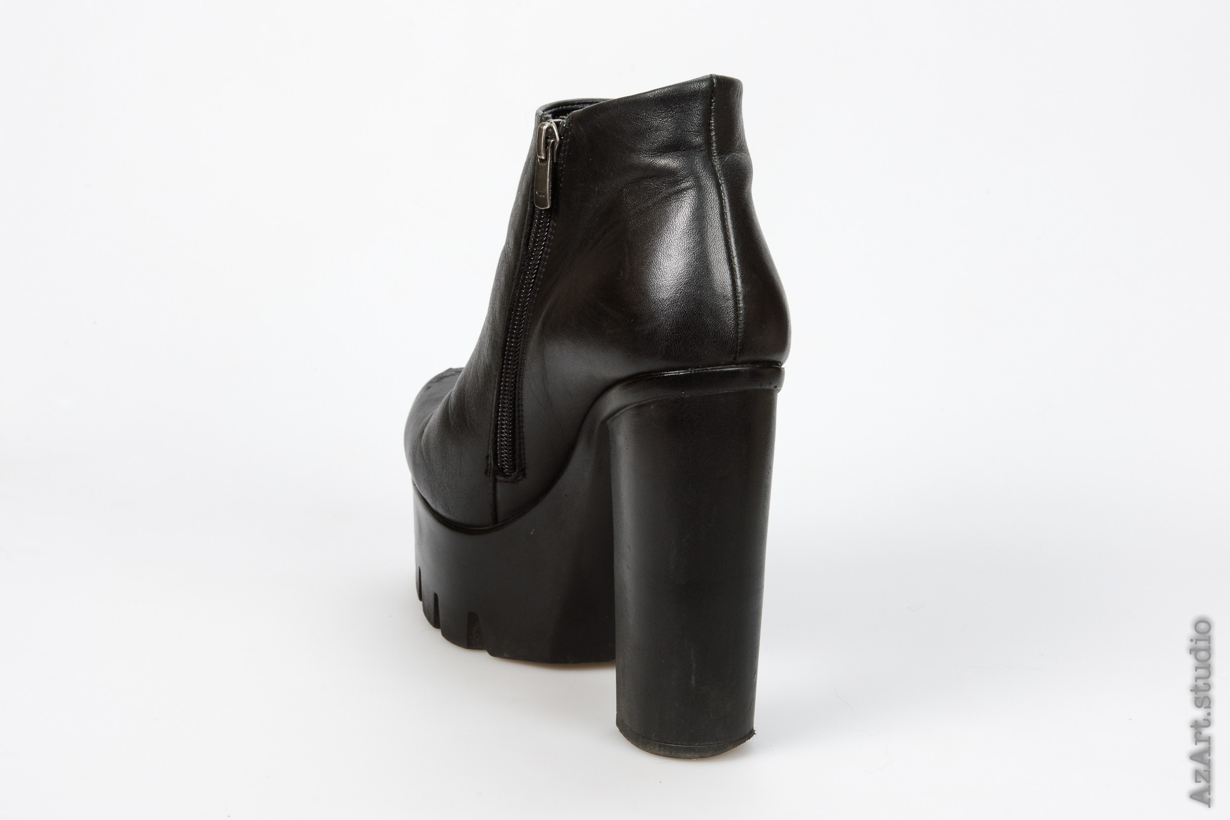 Предметка обувь. Фотограф Андрей Зикеев, фотостудия AzArt Studio в Москве