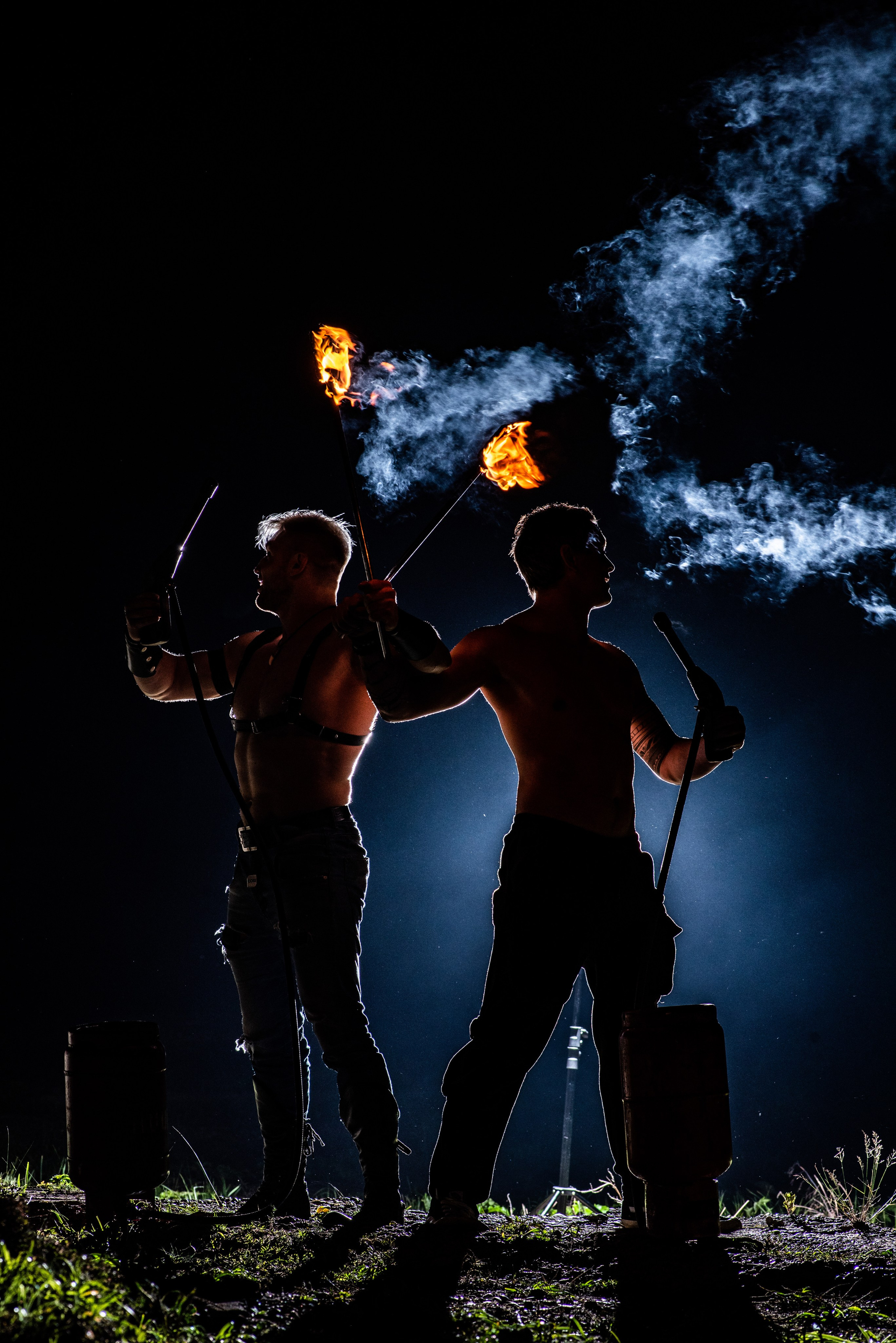 Фотосессии с огнем. Ксения Далишнева — сказочный фотограф во Владивостоке