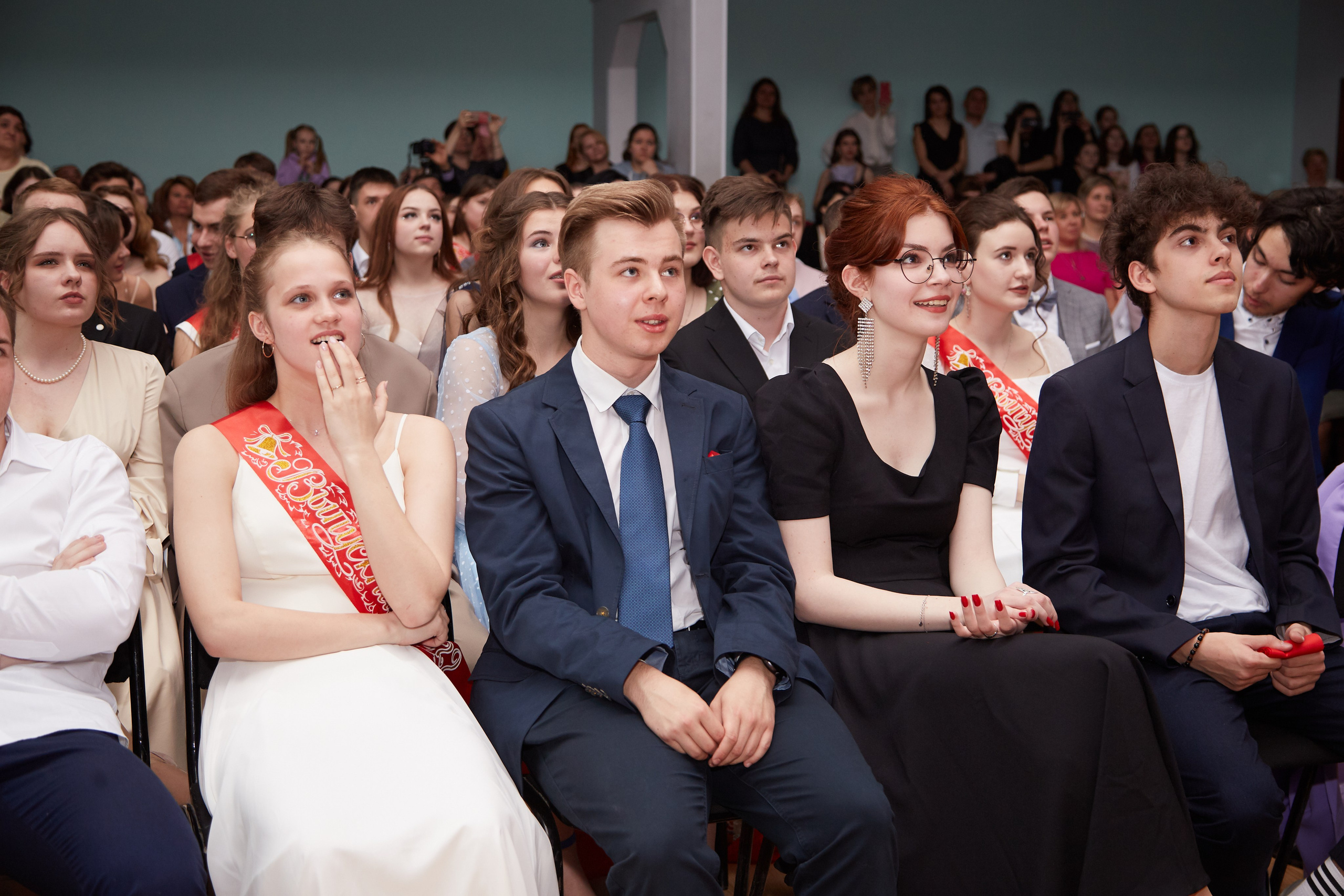 Последний звонок. Фотограф Савченко Люба. Москва