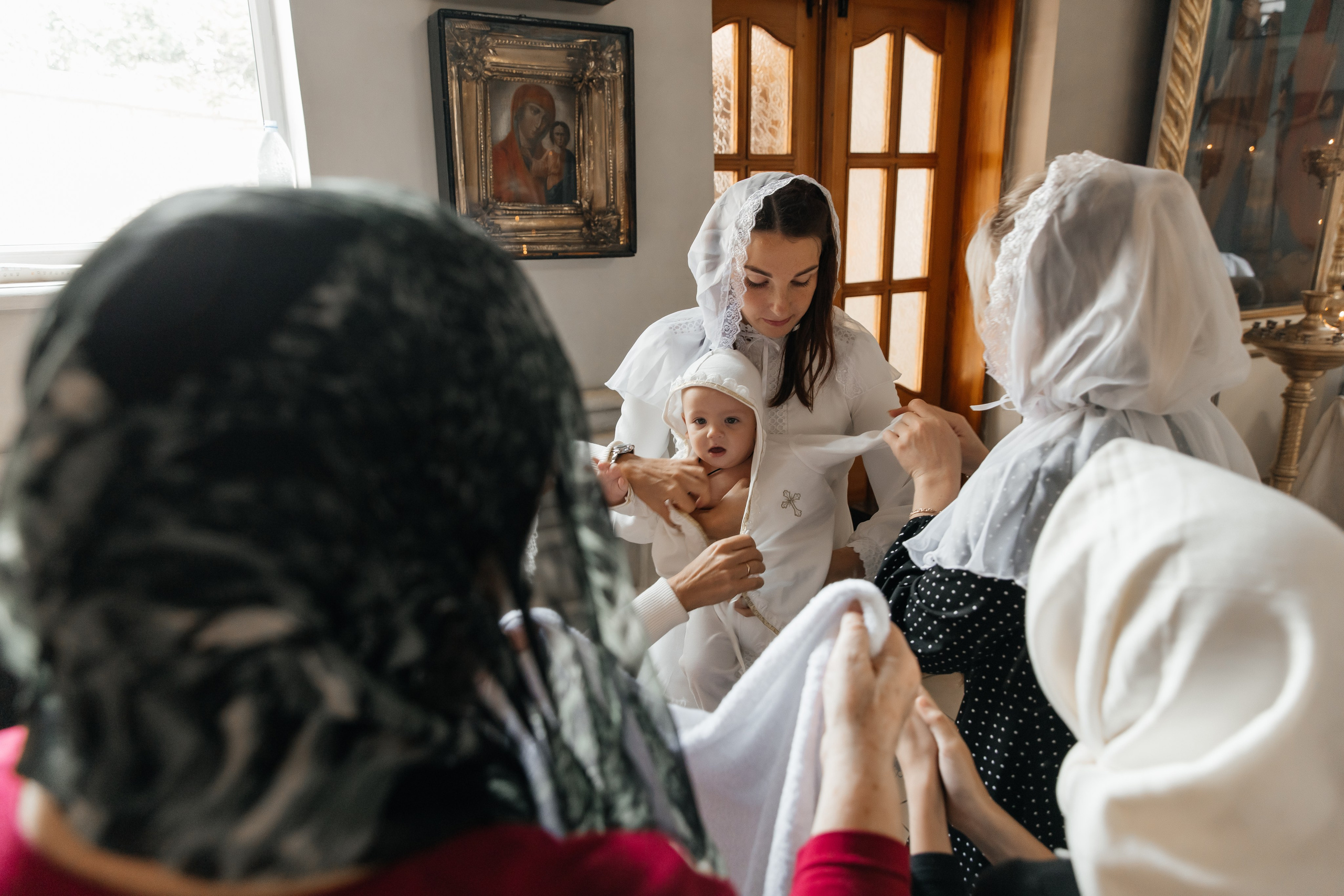 Крестины 2. Главная