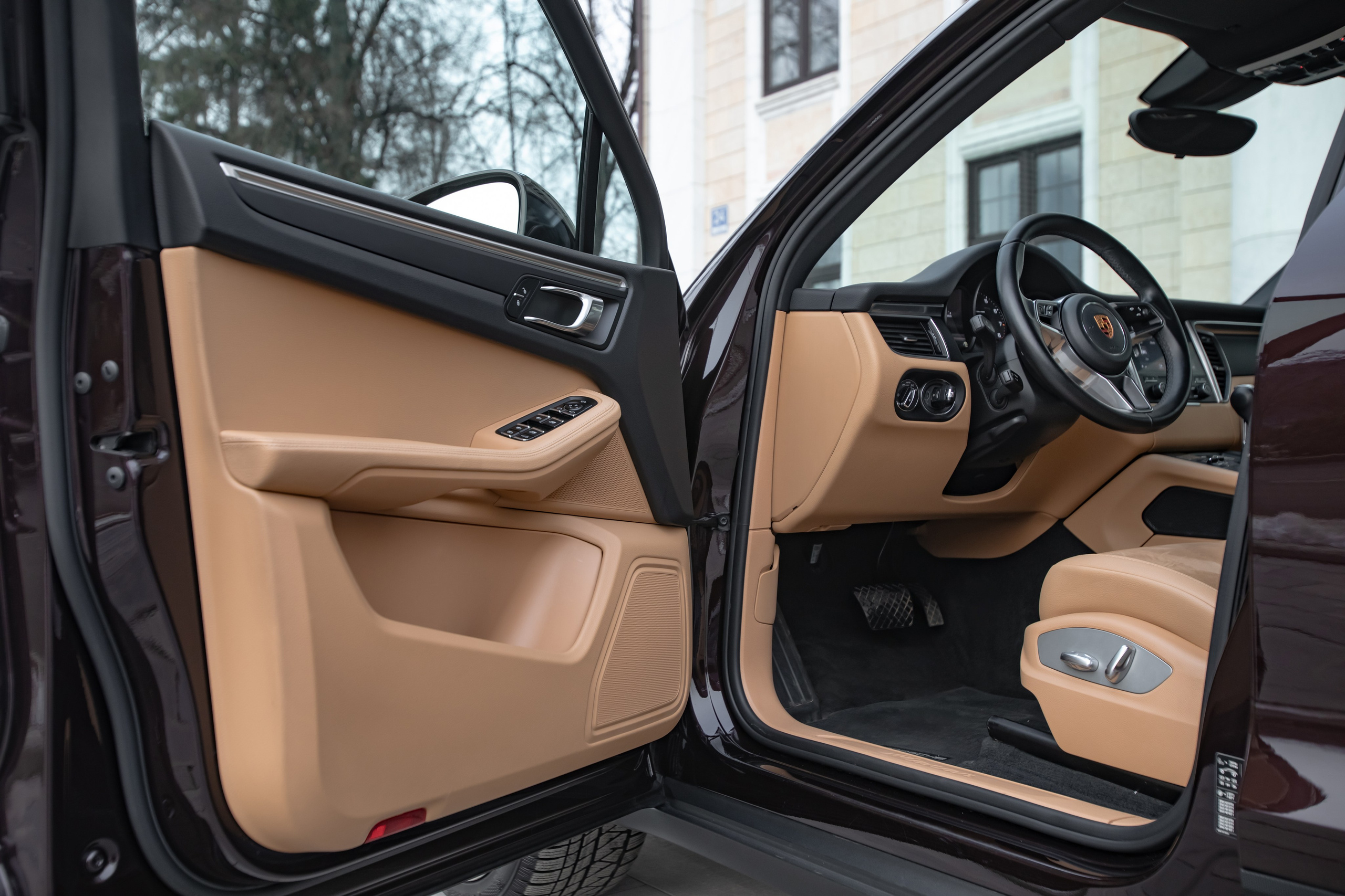 Porsche Macan. Автомобильный фотограф в Москве Андрей Емельянов