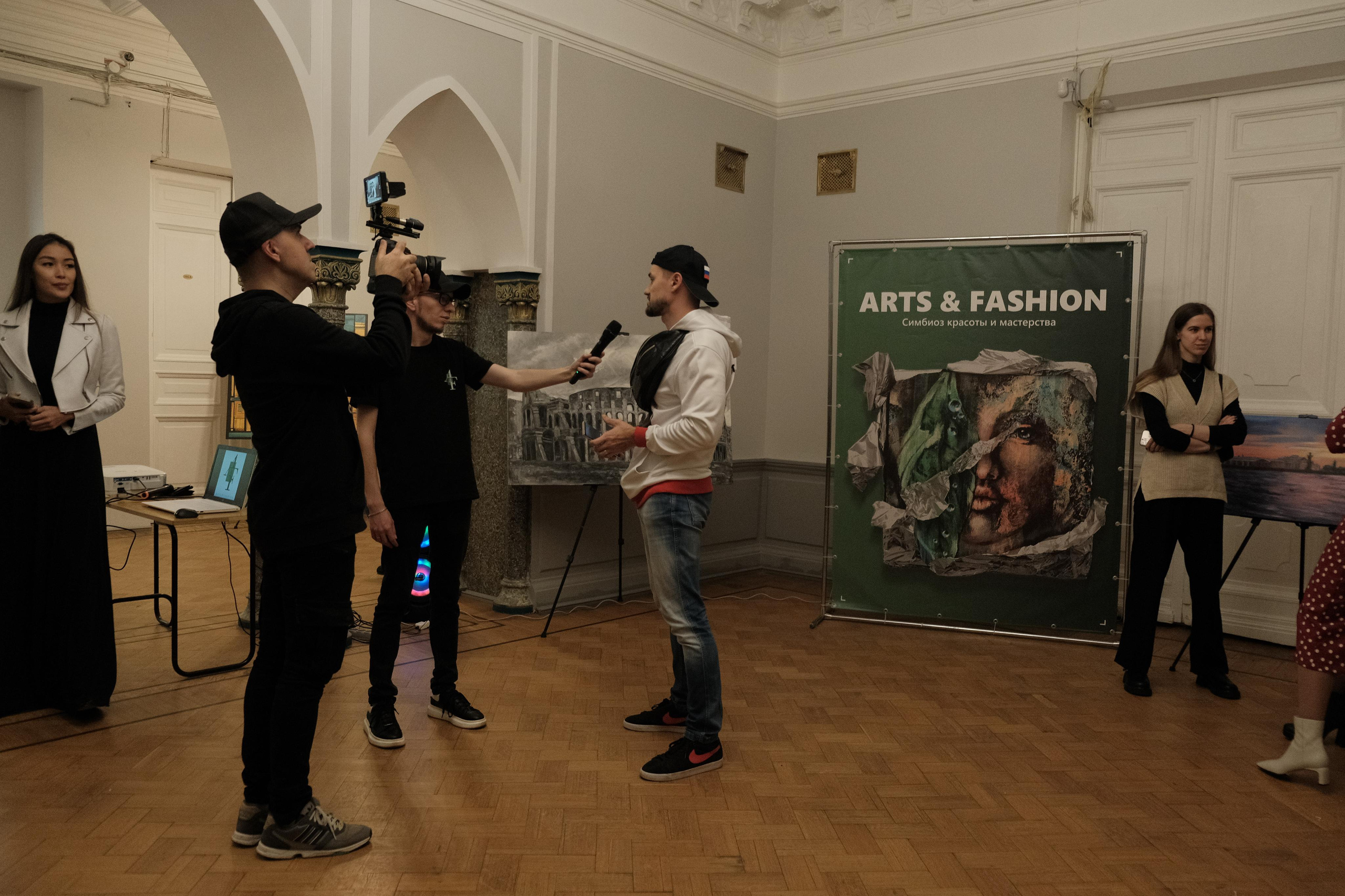 Выставка «ARTS & FASHION». Фотограф Мария Хлебникова Санкт-Петербург Москва