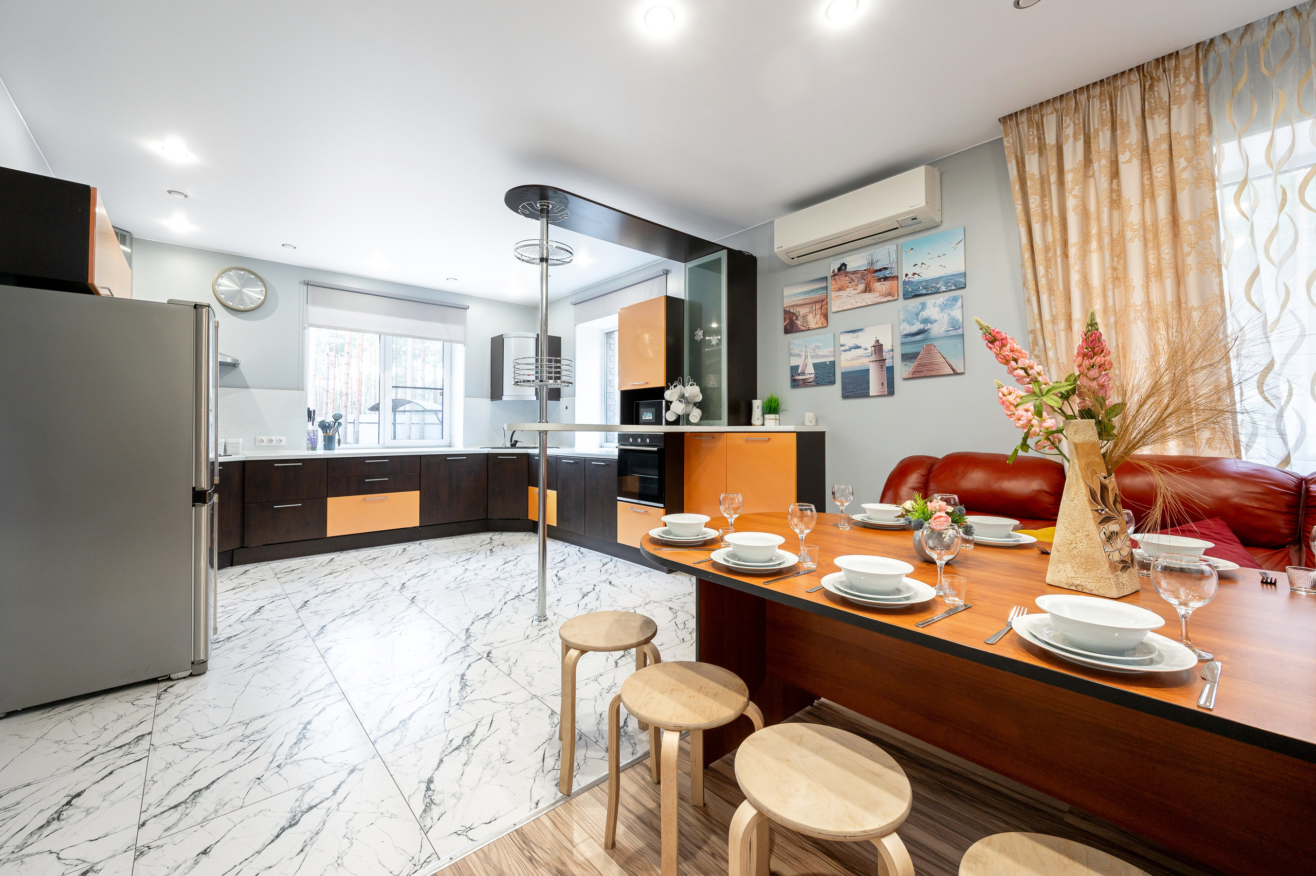 Дом под аренду на берегу Ладожского озера. Интерьерный фотограф. Фото- видеосъемка недвижимости Санкт-Петербург