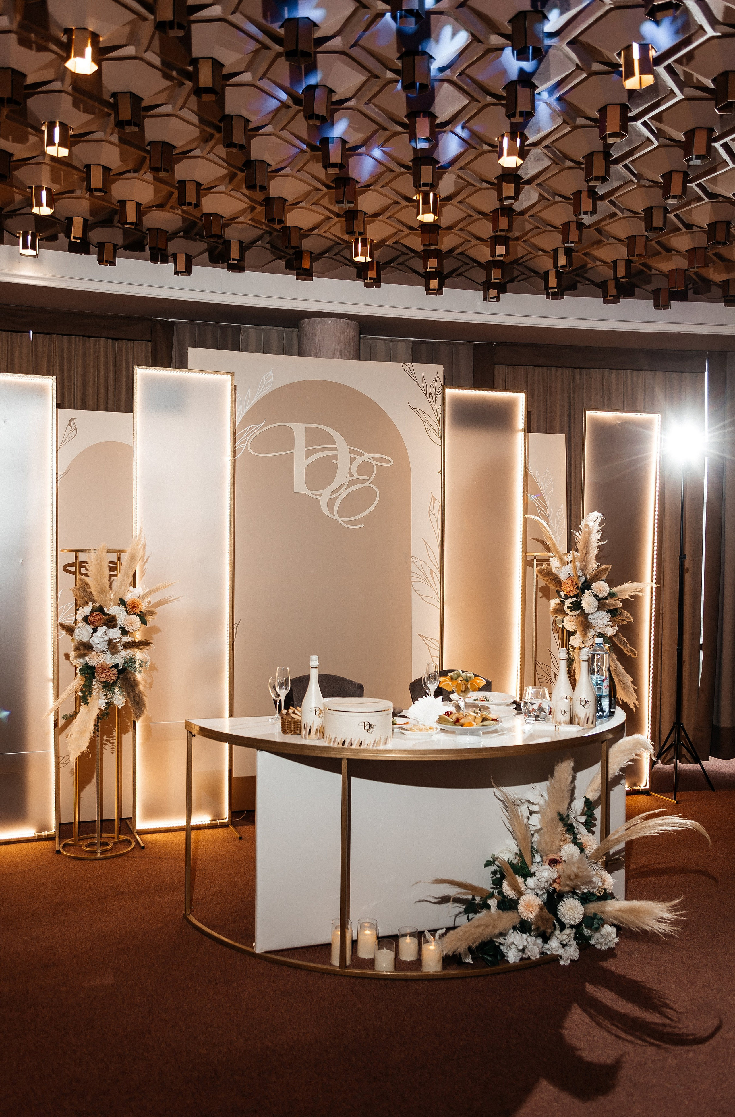 Евгения & Данил | 25.04.25. Свадебный и семейный фотограф в Омске Евгения Хакимова