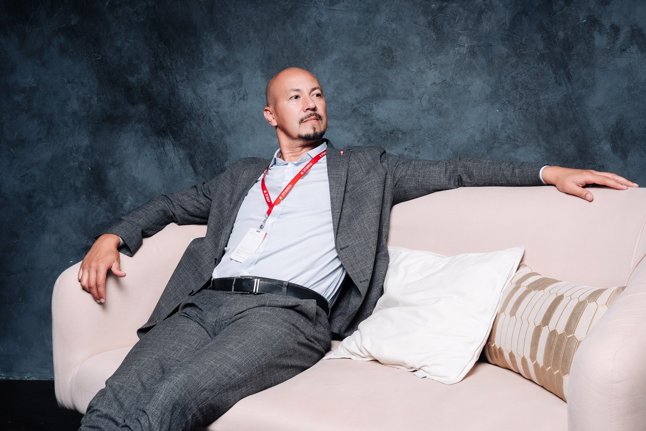 Этажи портреты. Фотограф в Хабаровске Швендых Рудольф