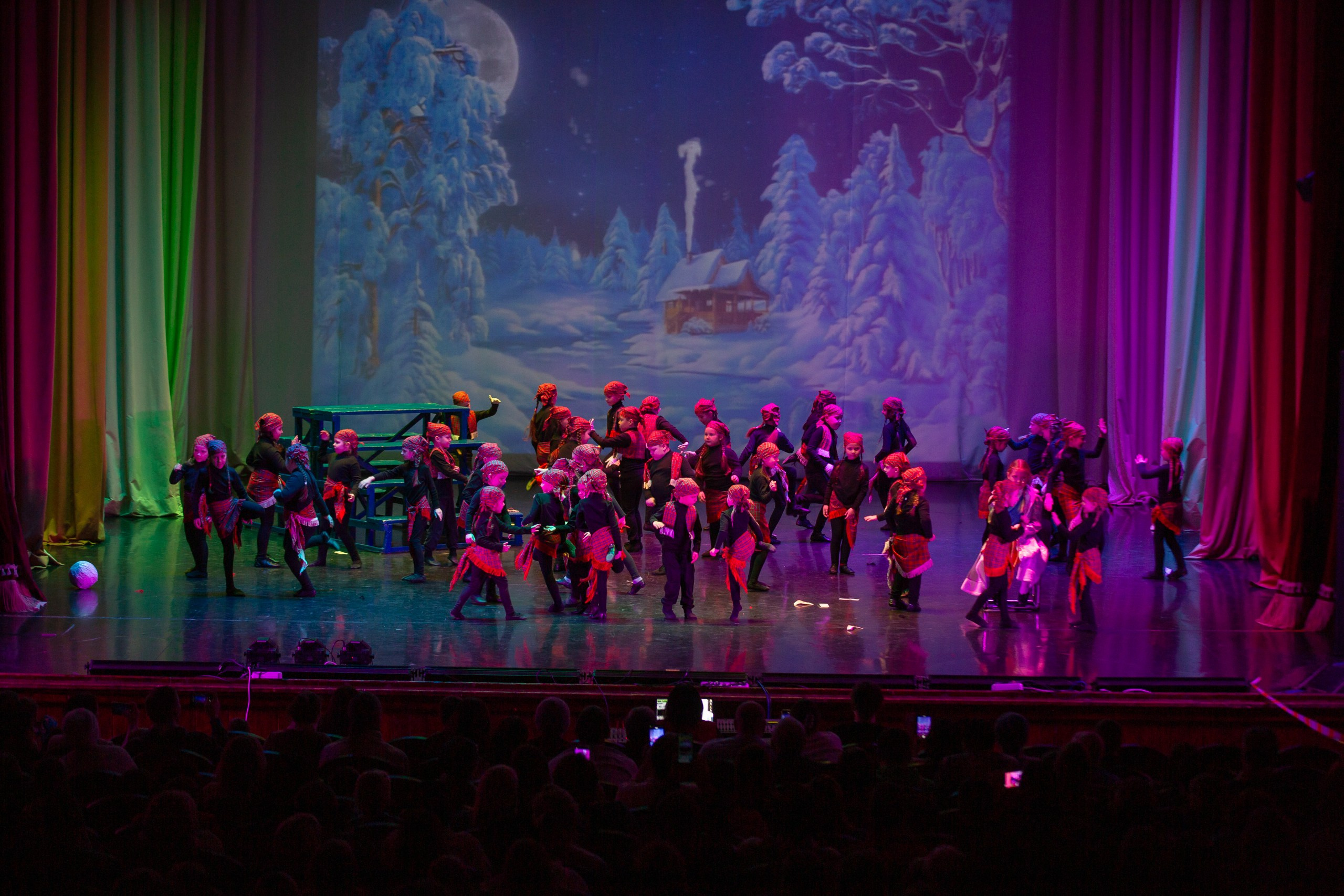 ТС Фантазия — «Снежная королева». Профессиональный фотограф в Мценске и Орловской области