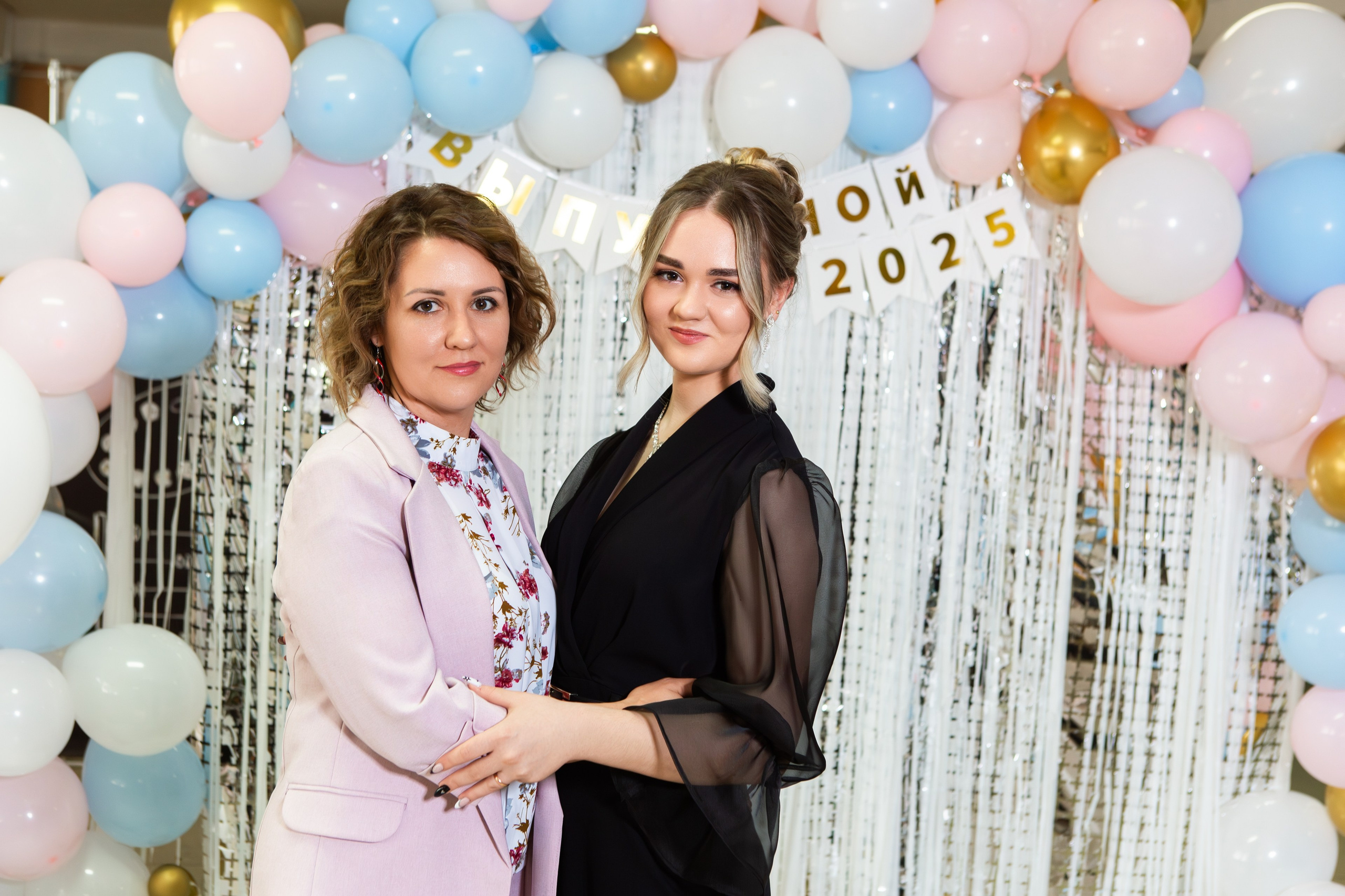 ФОТОСЕССИЯ С РОДИТЕЛЯМИ ВЫПУСКНОЙ 2025 9 ШКОЛА Г.МЦЕНСК. Профессиональный фотограф в Мценске и Орловской области