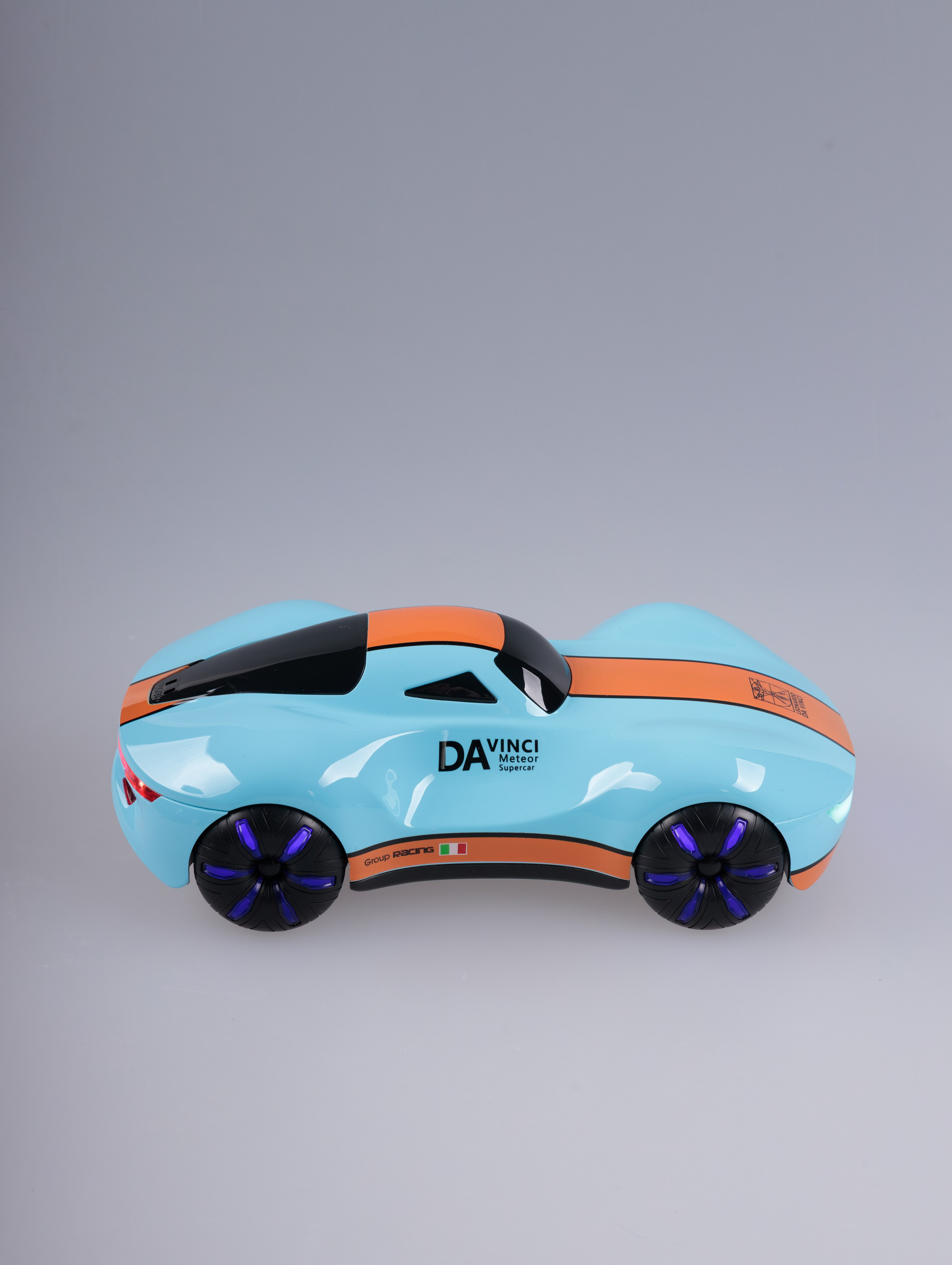 Съёмки для маркетплейсов. Фотограф Александр Калинин