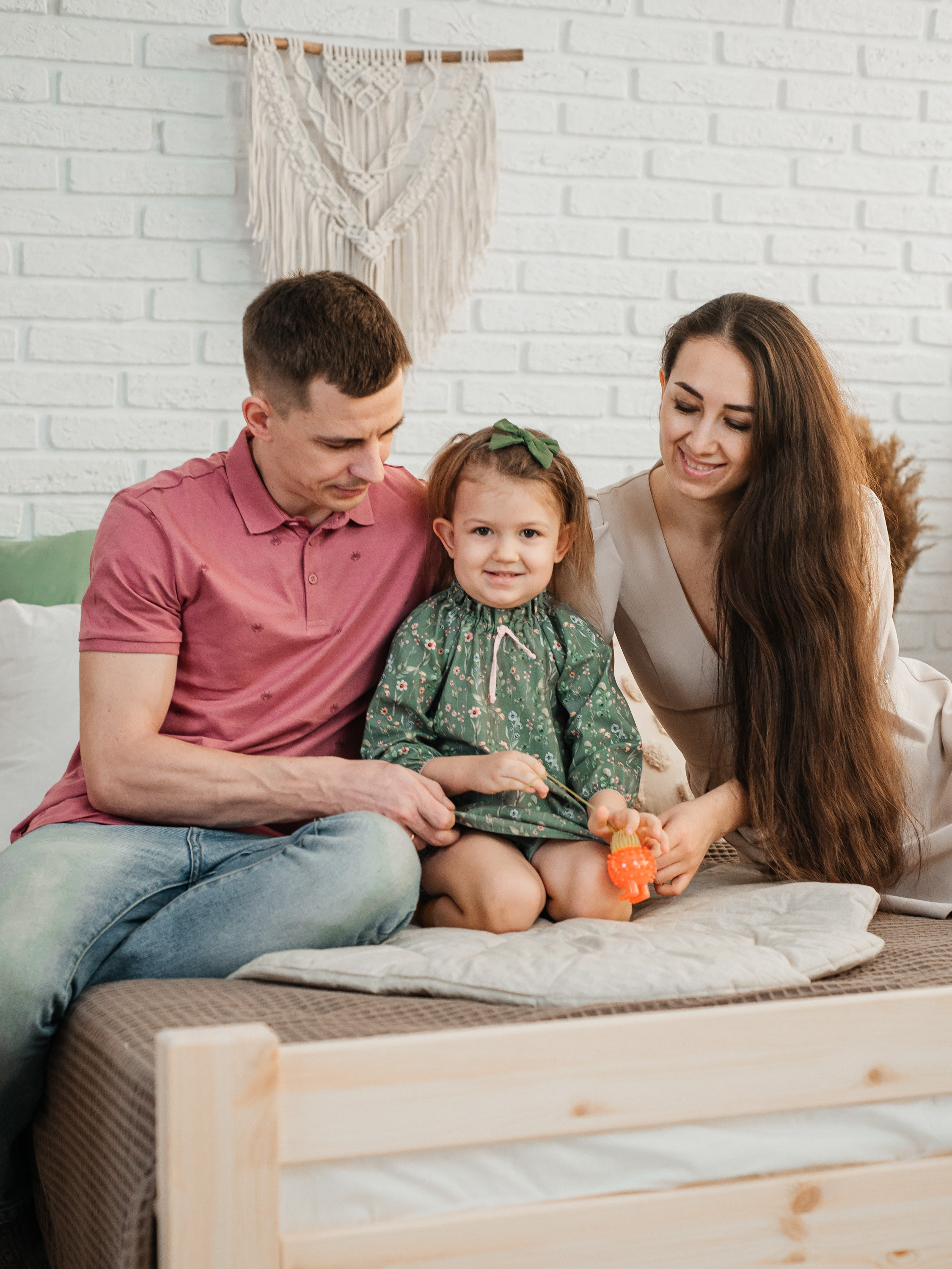 Семейная фотосессия в студии
