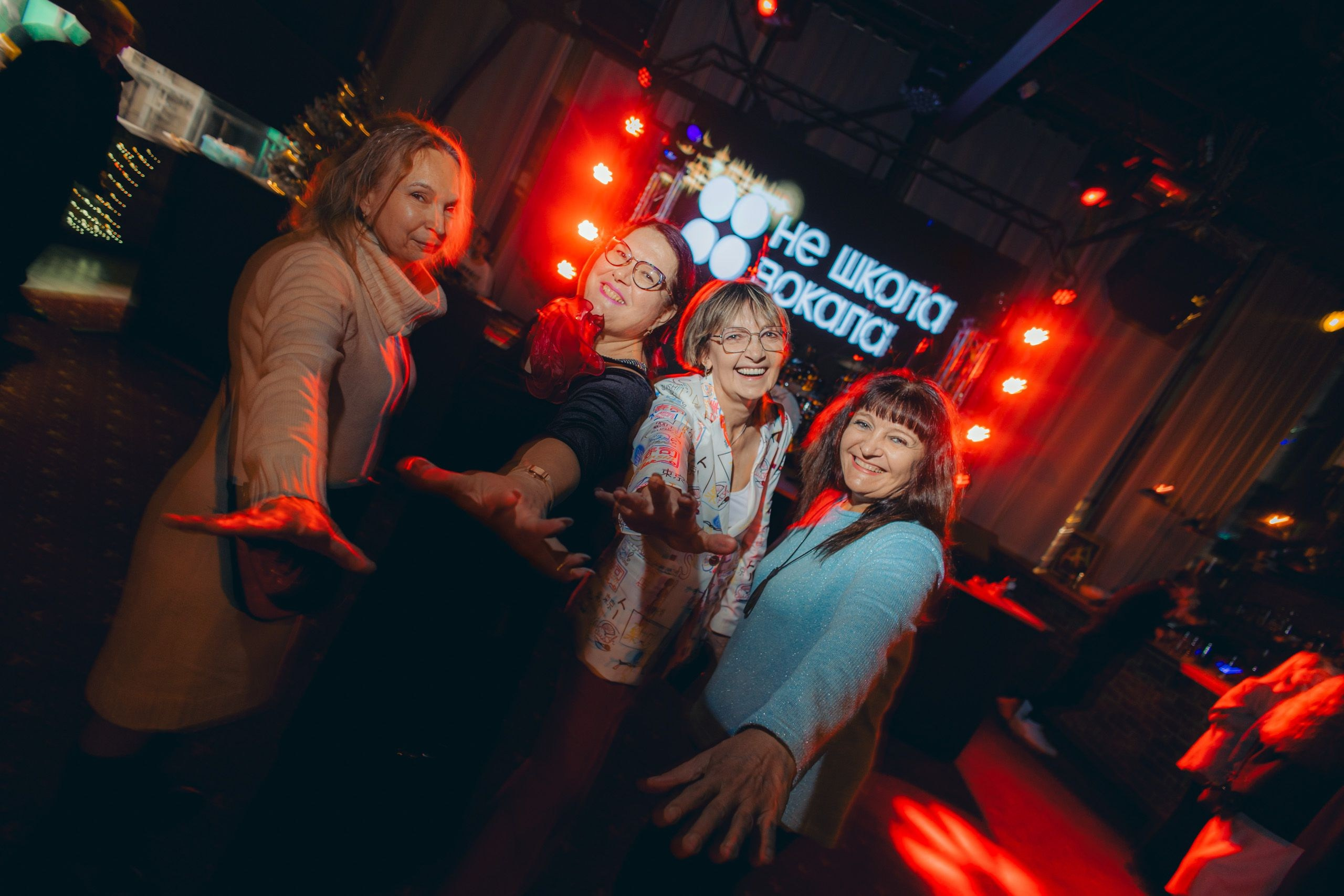 08.12 Не школа вокала. Команда специалистов в мире фотографии и видео. Детский фотограф, семейный фотограф