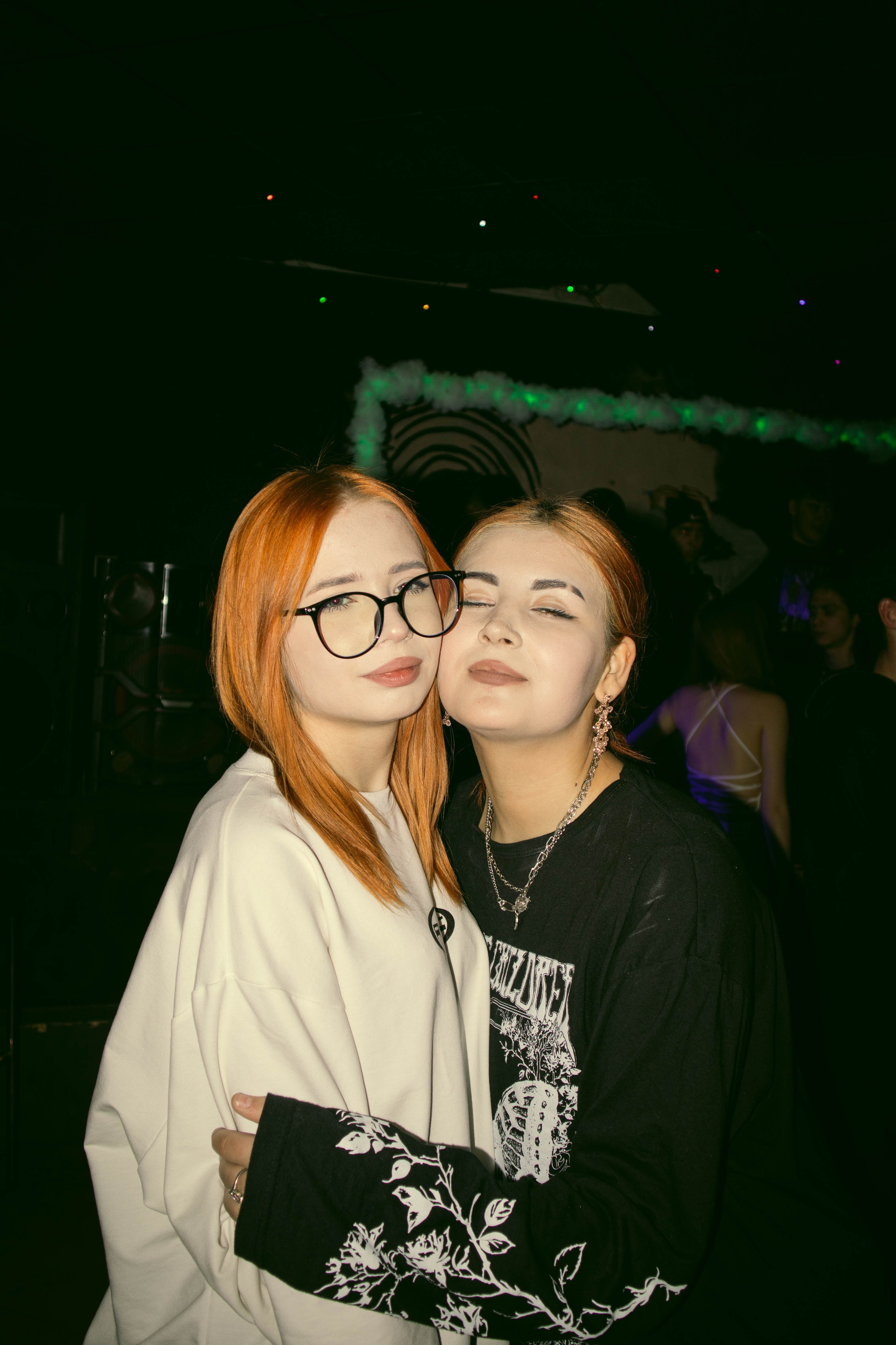 MOSHPIT. Фотограф и видеограф в Бугульме Аня Трутнева