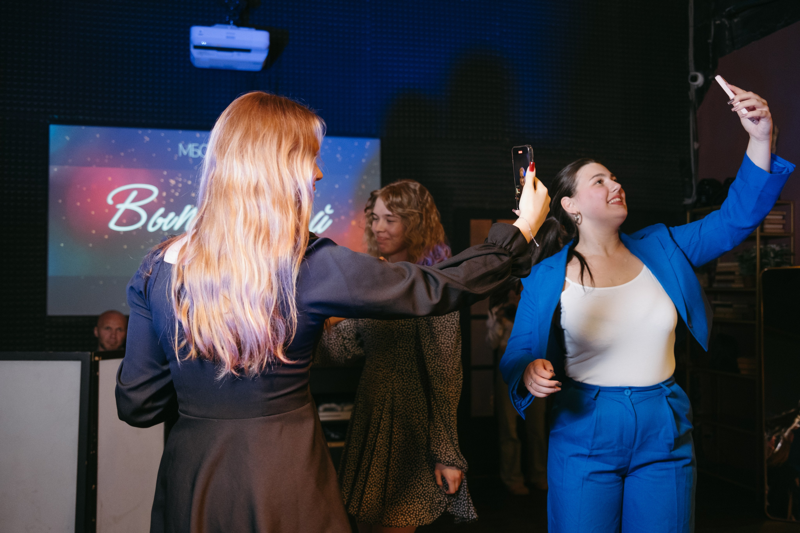 Выпускной 11 класс. Свадебный и репортажной фотограф Денис Ожигин в Краснодаре и Краснодарском крае