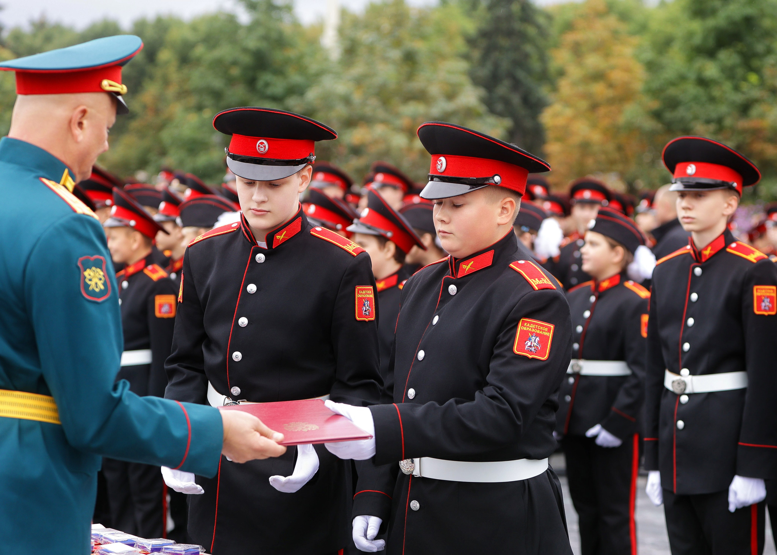 Посвящению в кадеты в Первом Московском кадетском корпусе, Дипломатической кадетской школы. Выпускные альбомы и школьный фотограф в Подольске, Троицке, Щербинке, Москве и Московской области