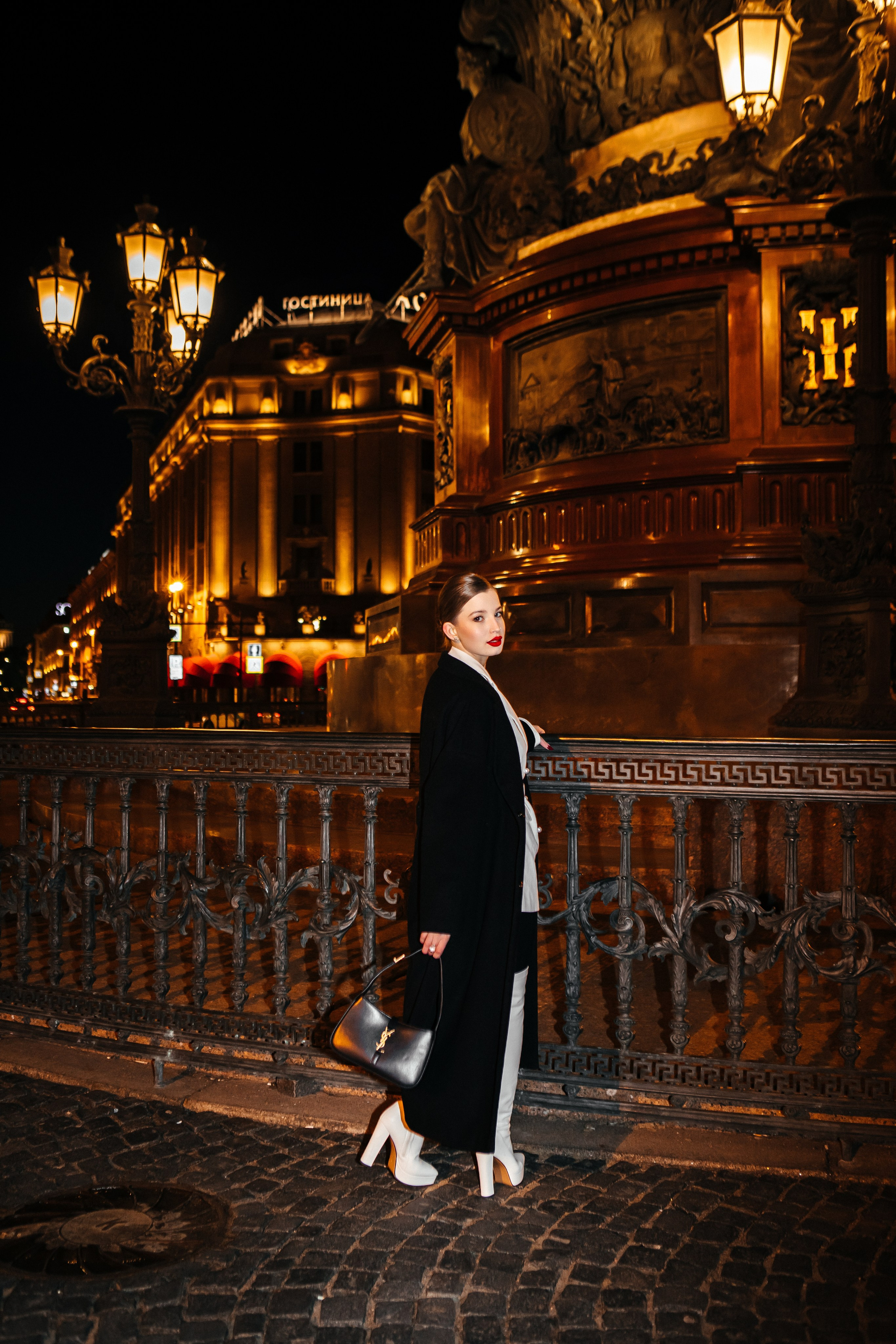 Алена — ночной кабриолет. Elena Sova — семейный и женский фотограф в Санкт-Петербурге