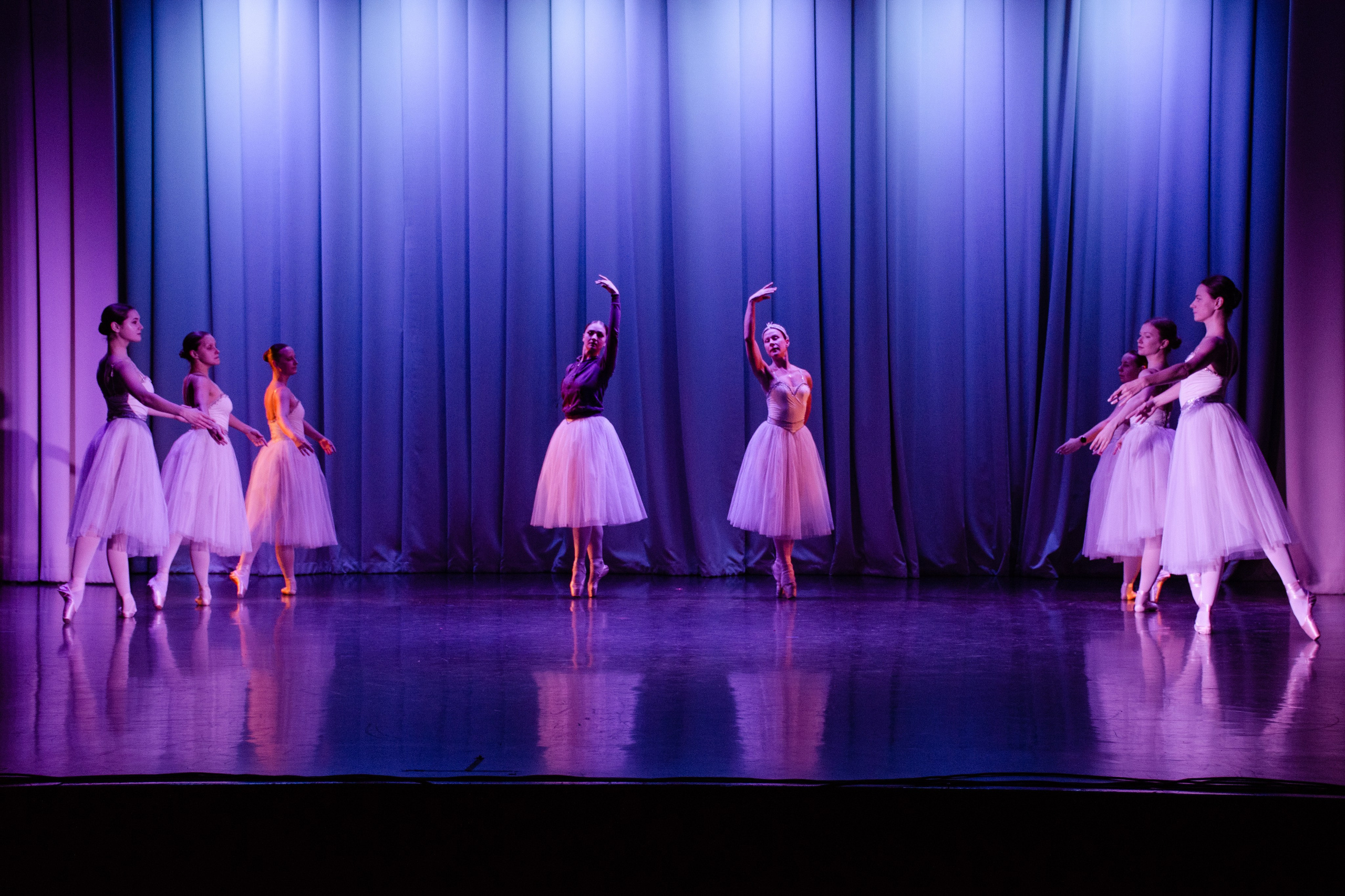 Балет, танец (концерты, уроки, репетиции, закулисье танцующих детей и взрослых). Портретный и репортажный фотограф в Санкт-Петербурге Варвара Жукова