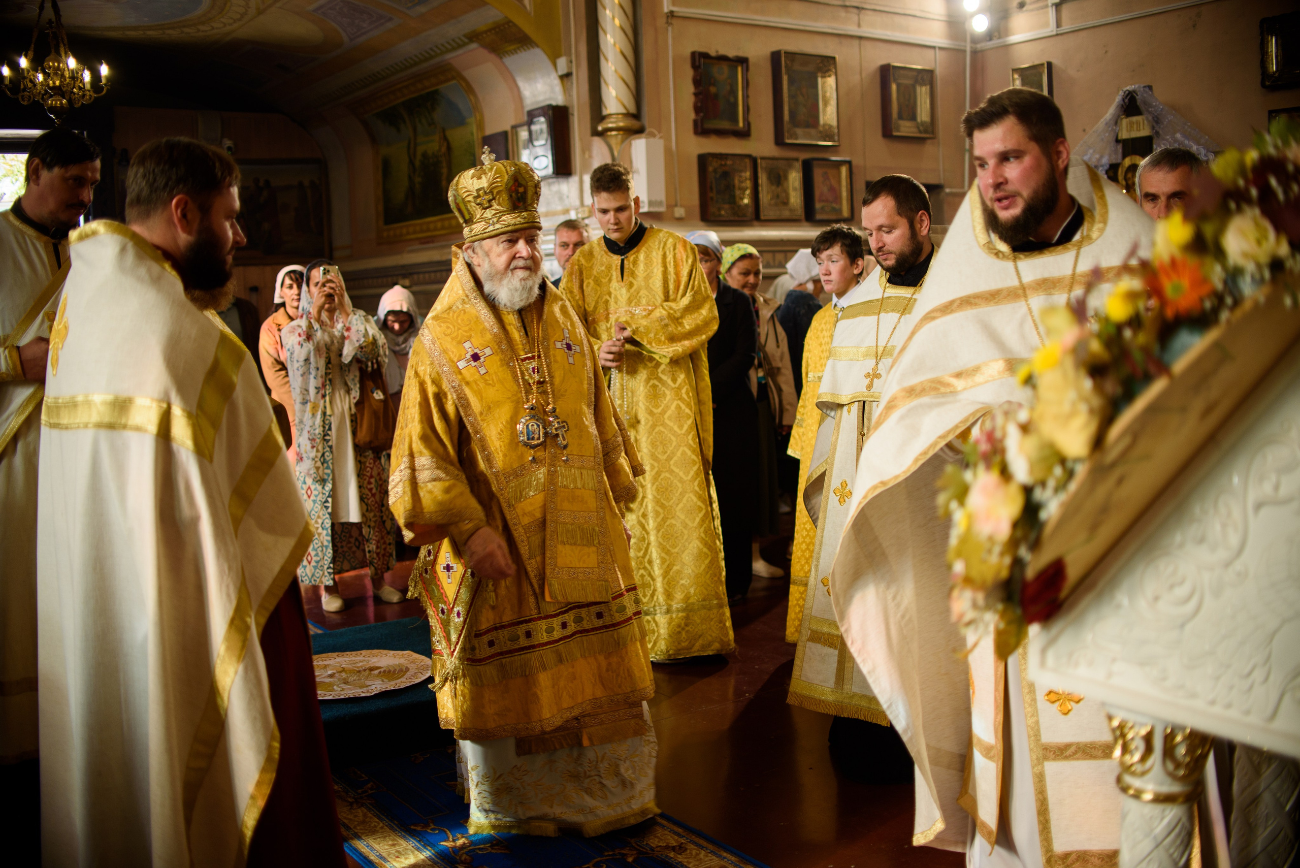 Воскресная литургия 29.10.2023. Семейный и свадебный фотограф в Феодосии и Коктебеле