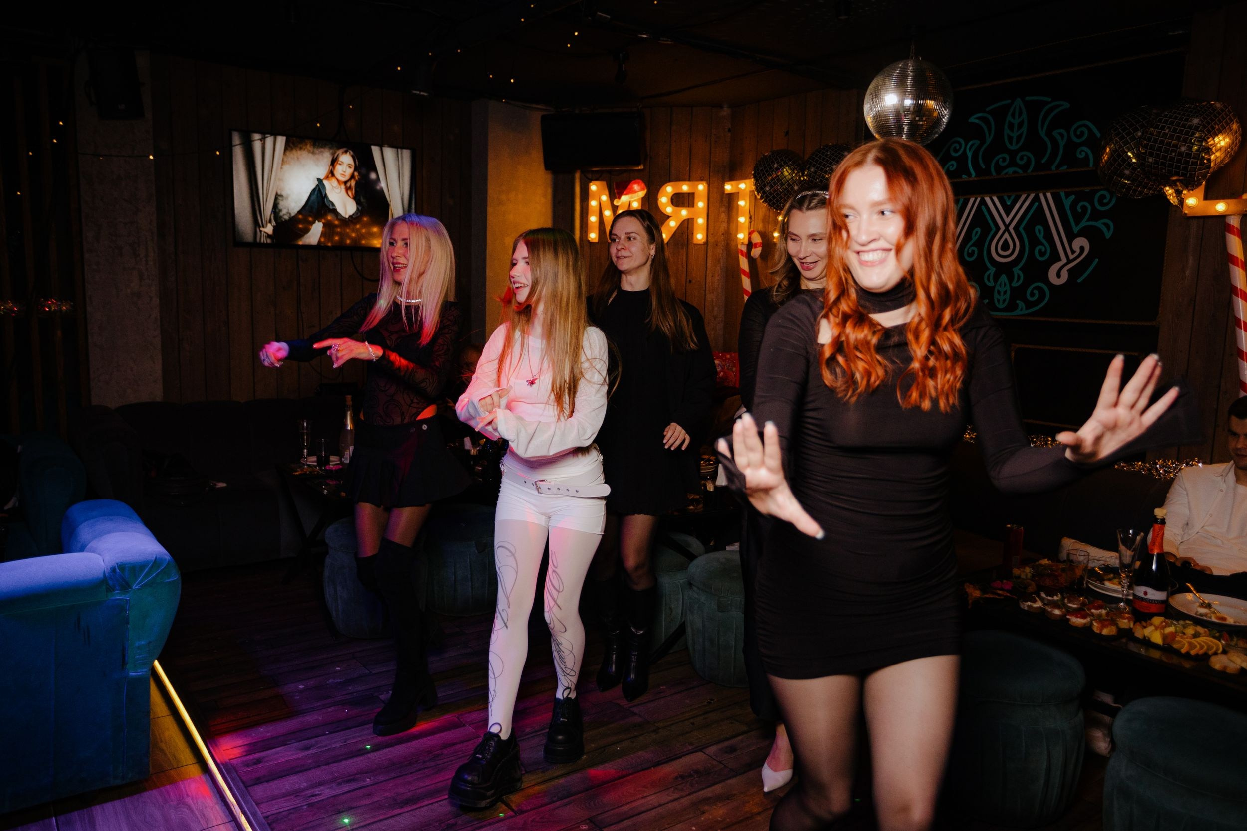 New Year 2026. Мята Спортивная — Кальянная, караоке, бар в Минске