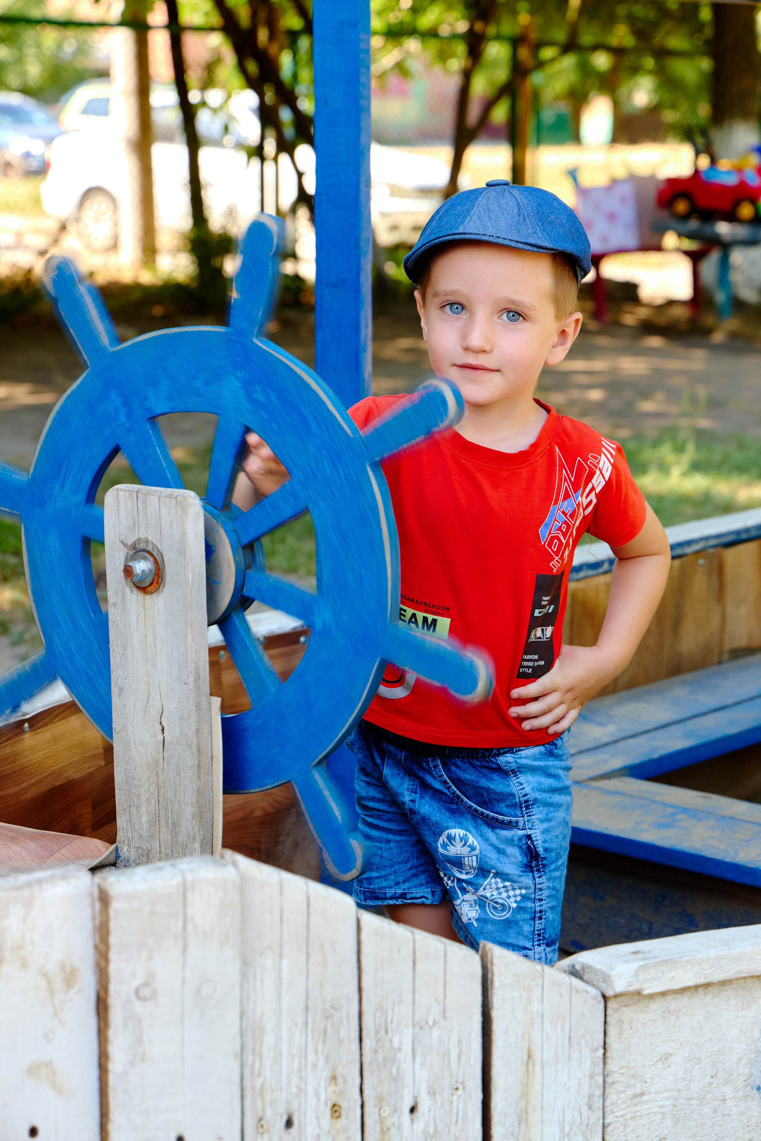 Пример летней съёмки в детском саду № 92 младшая группа Ромашки. Фотограф Выпускные альбомы Таганрог Сергей Коробченко