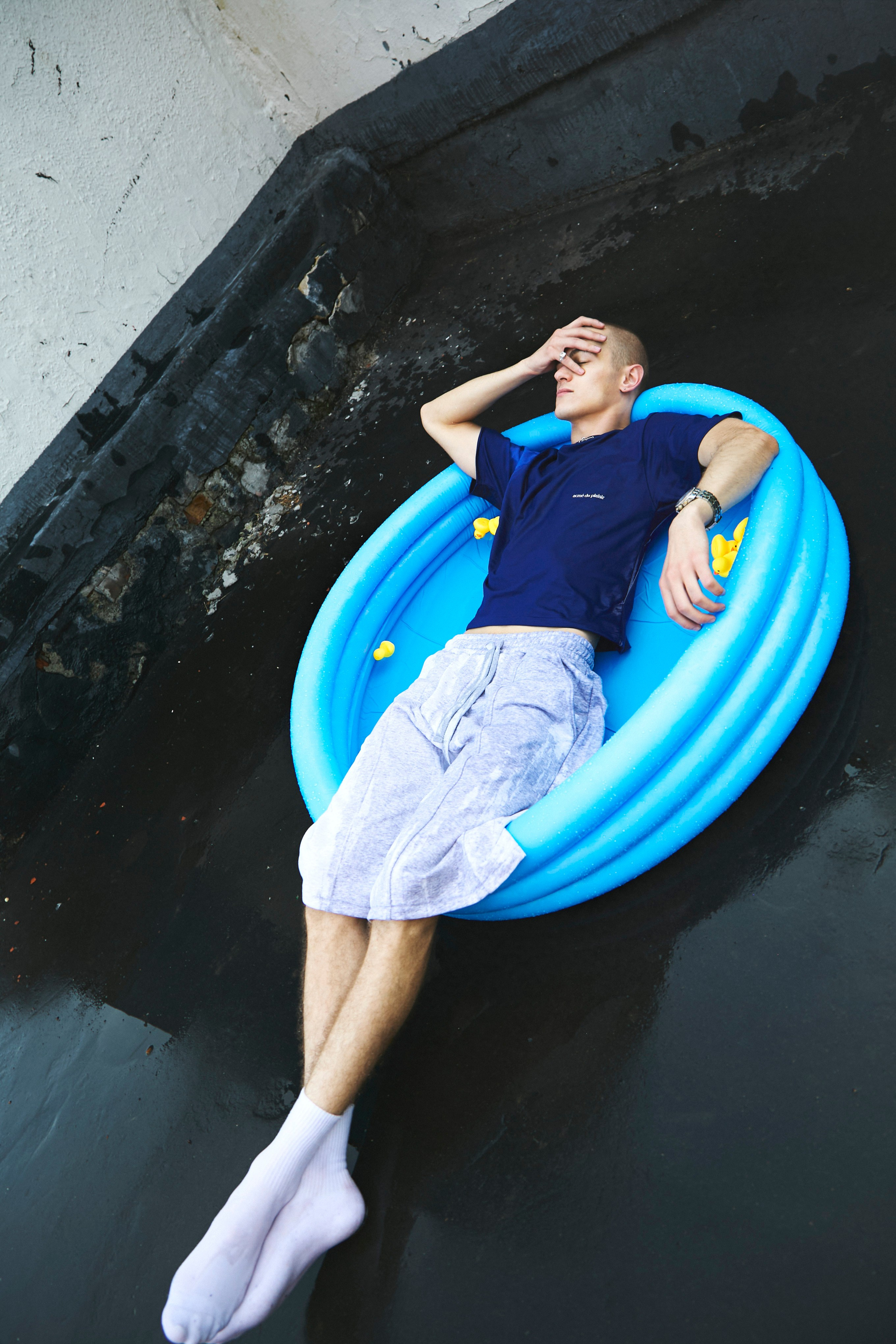 Acme Du Plaisir. Arina Kharakhashian