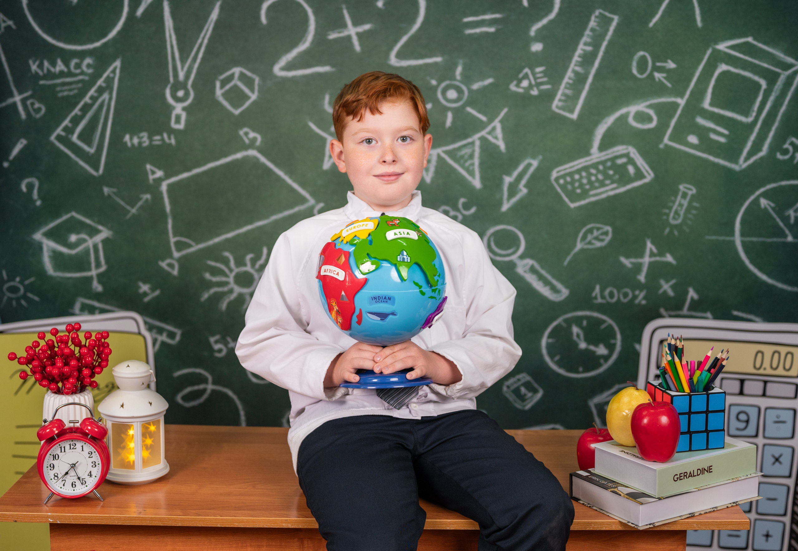 1-4 классы. Выпускные альбомы и Школьный фотограф в Алексеевке, Бирюче, Красном