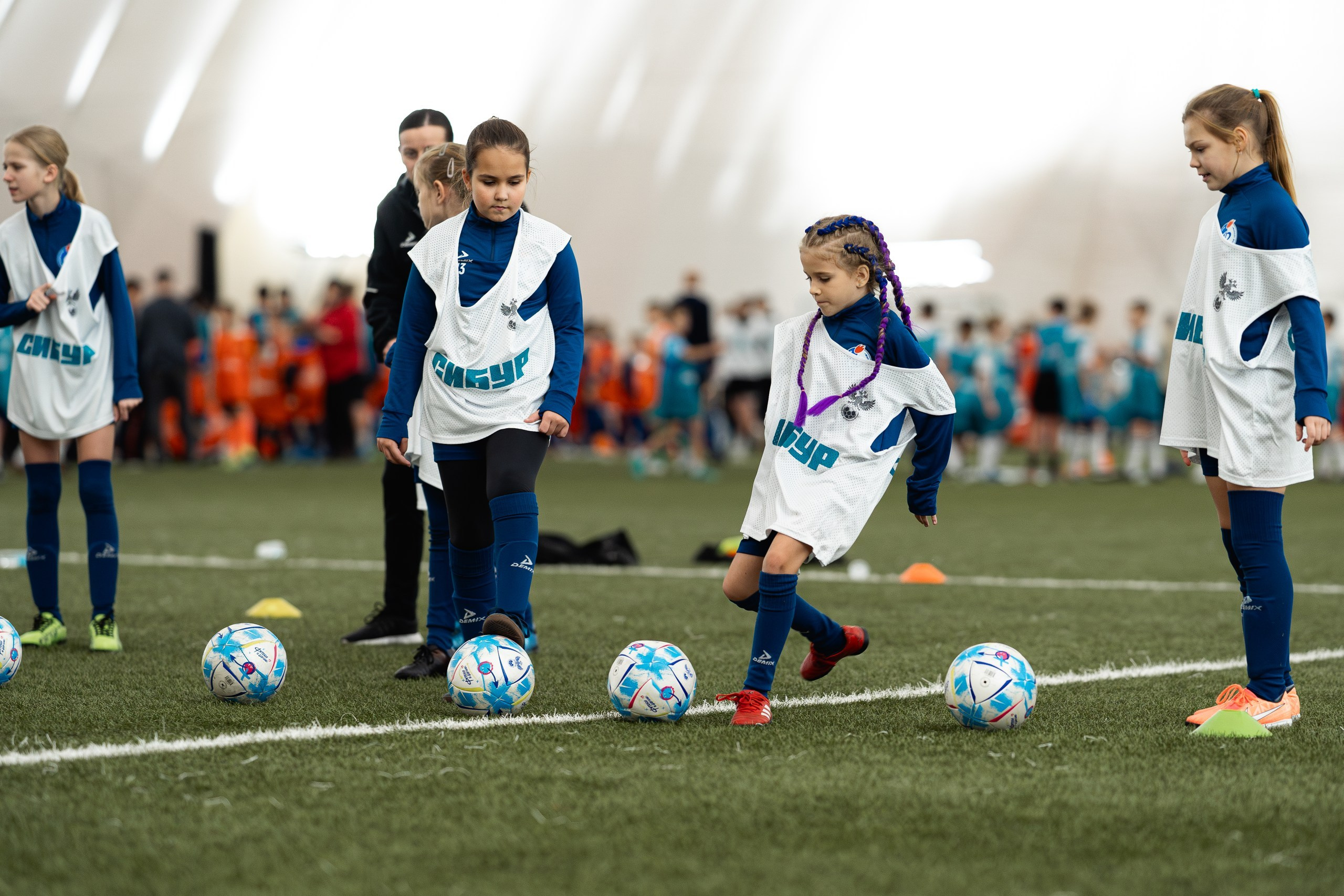 Фестиваль «СИБУР. Урок футбола» в рамках проекта Российского футбольного союза «Футбол в школе». Портретный и репортажный фотограф в Воронеже: Анастасия Пузикова