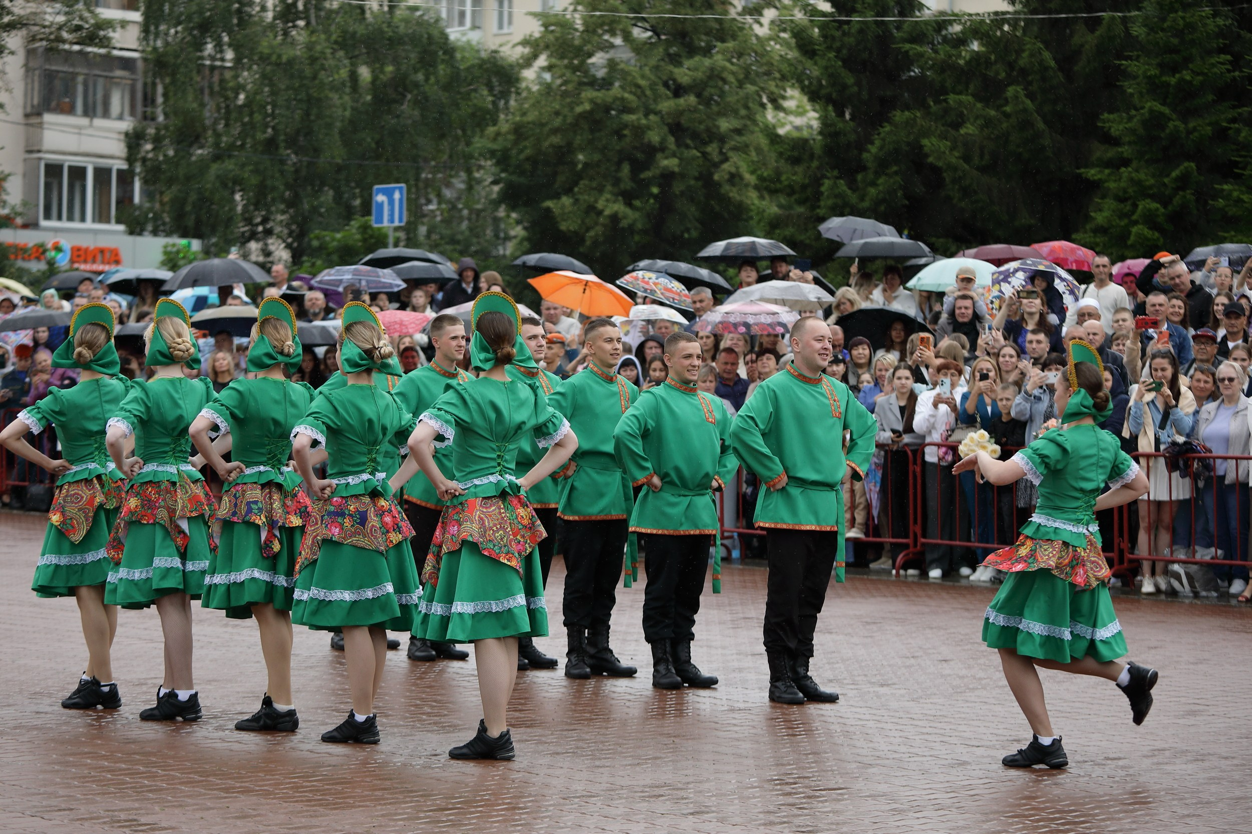 Анонс фотографий выпускников Уральского института ГПС МЧС России. Свадебный и семейный фотограф и видеограф в Екатеринбурге Полянские Тимур и Анастасия
