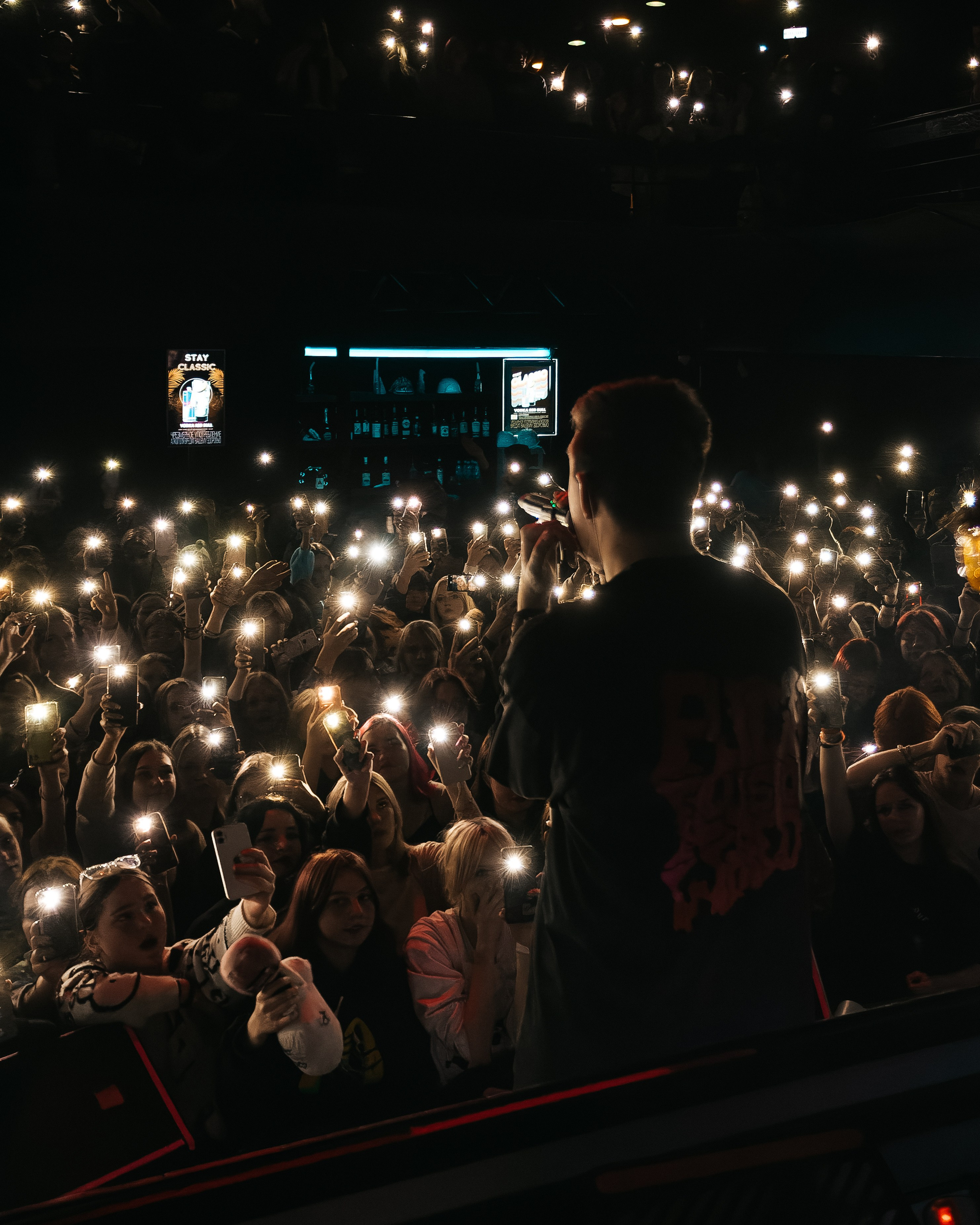 Концерт Мазелова. Фотограф Артём Ющенко