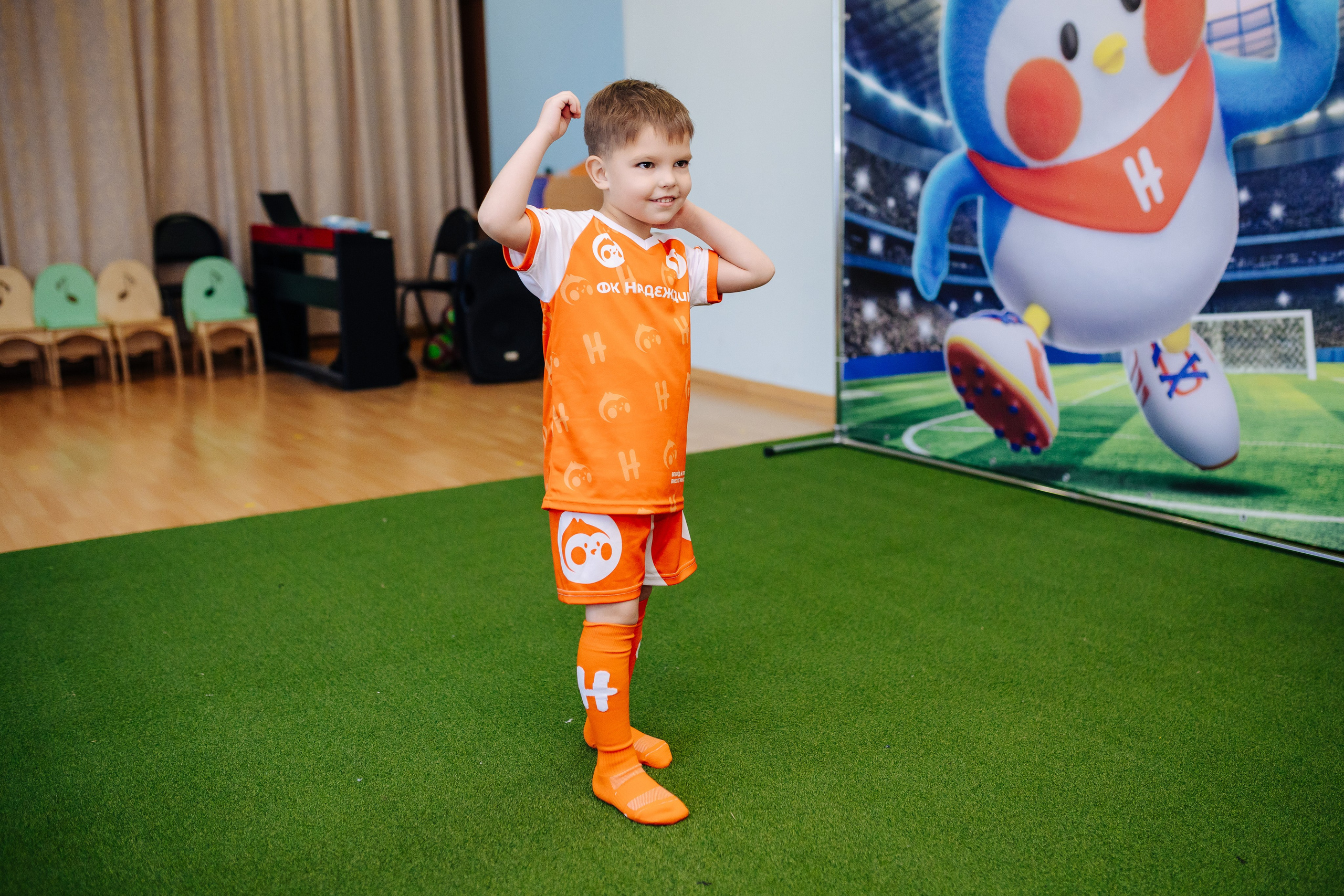 Фотосессия с кубком в детских садах г. Магнитогорска. Денис Прохоров Фотограф в г. Магнитогорск