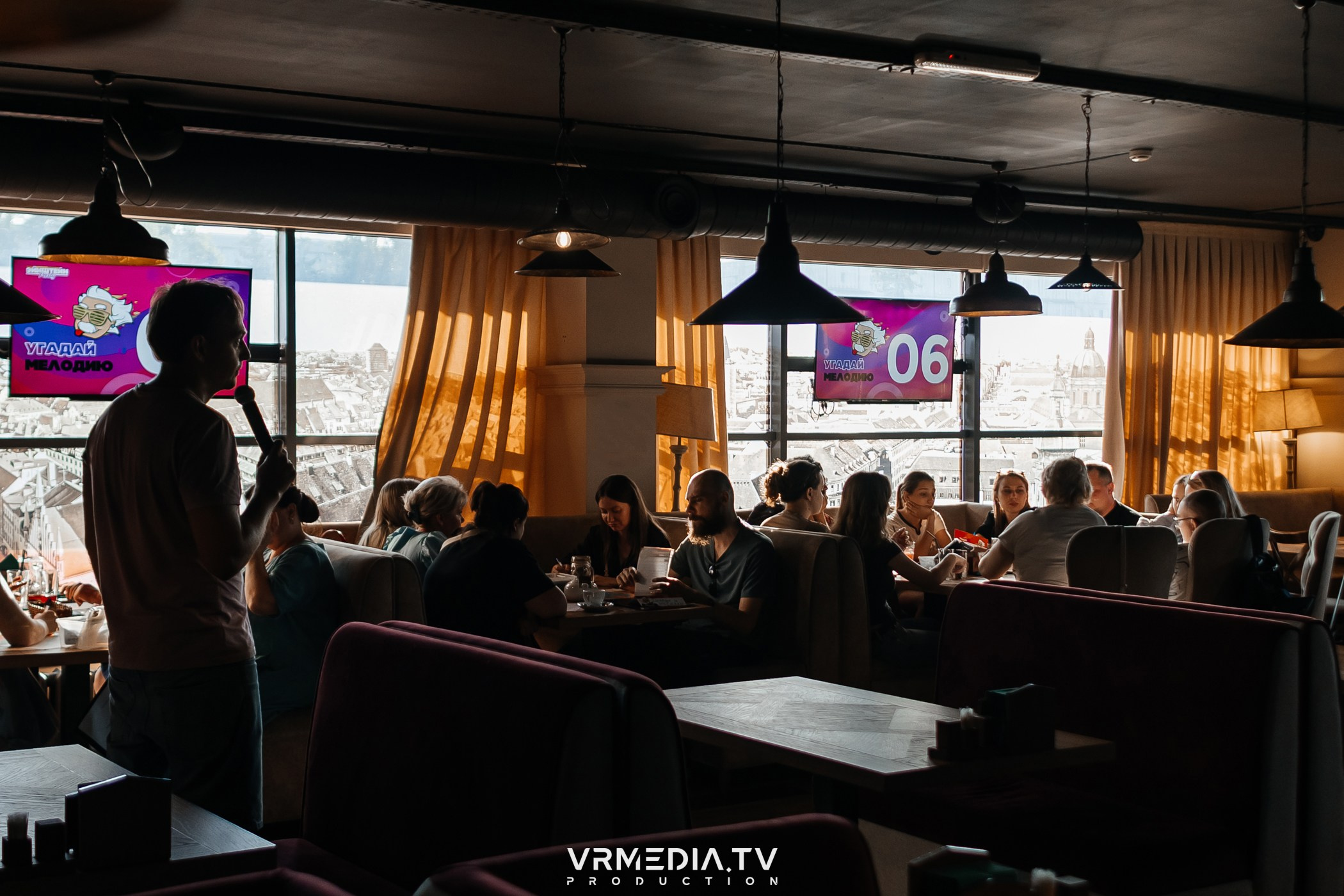 Эйнштейн Party в ресторане «Мюнхен»