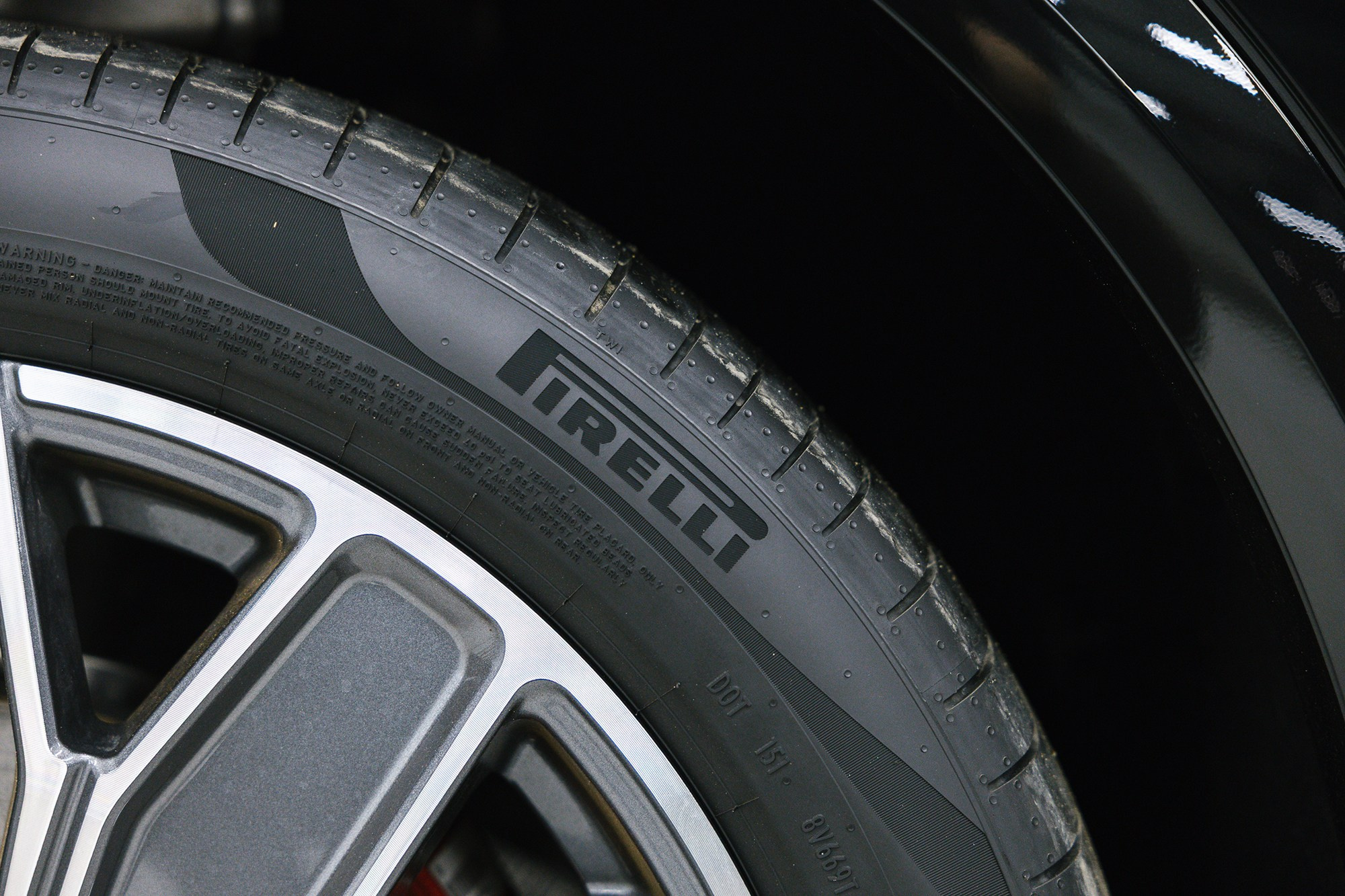 Audi Q5  40 TFSI 2.0 S tronic (204 л. с.). Автосалон «Х-Авто»