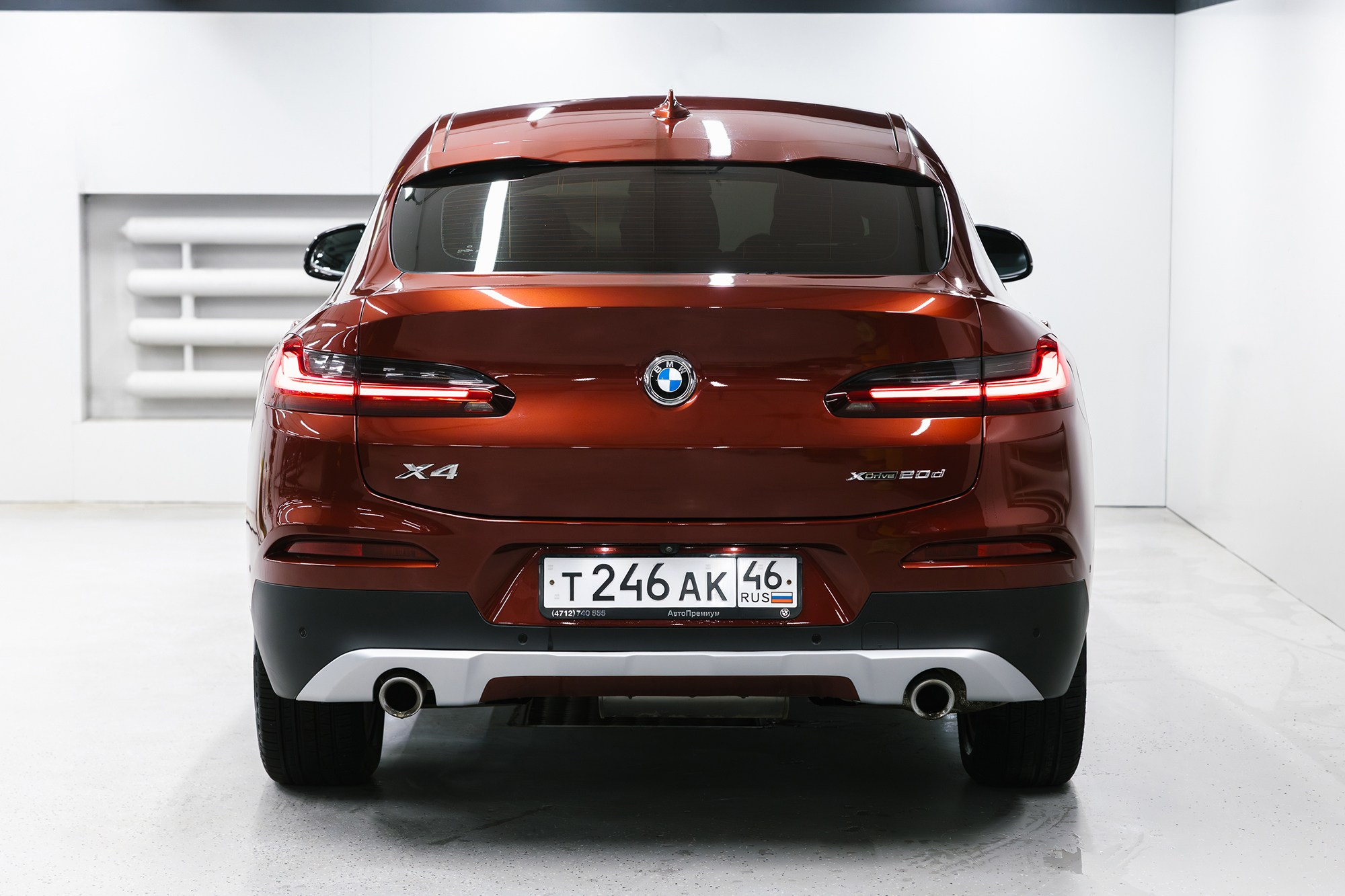 BMW X4 2.0 AT, 2019, 86 442 км. Автосалон «Х-Авто»