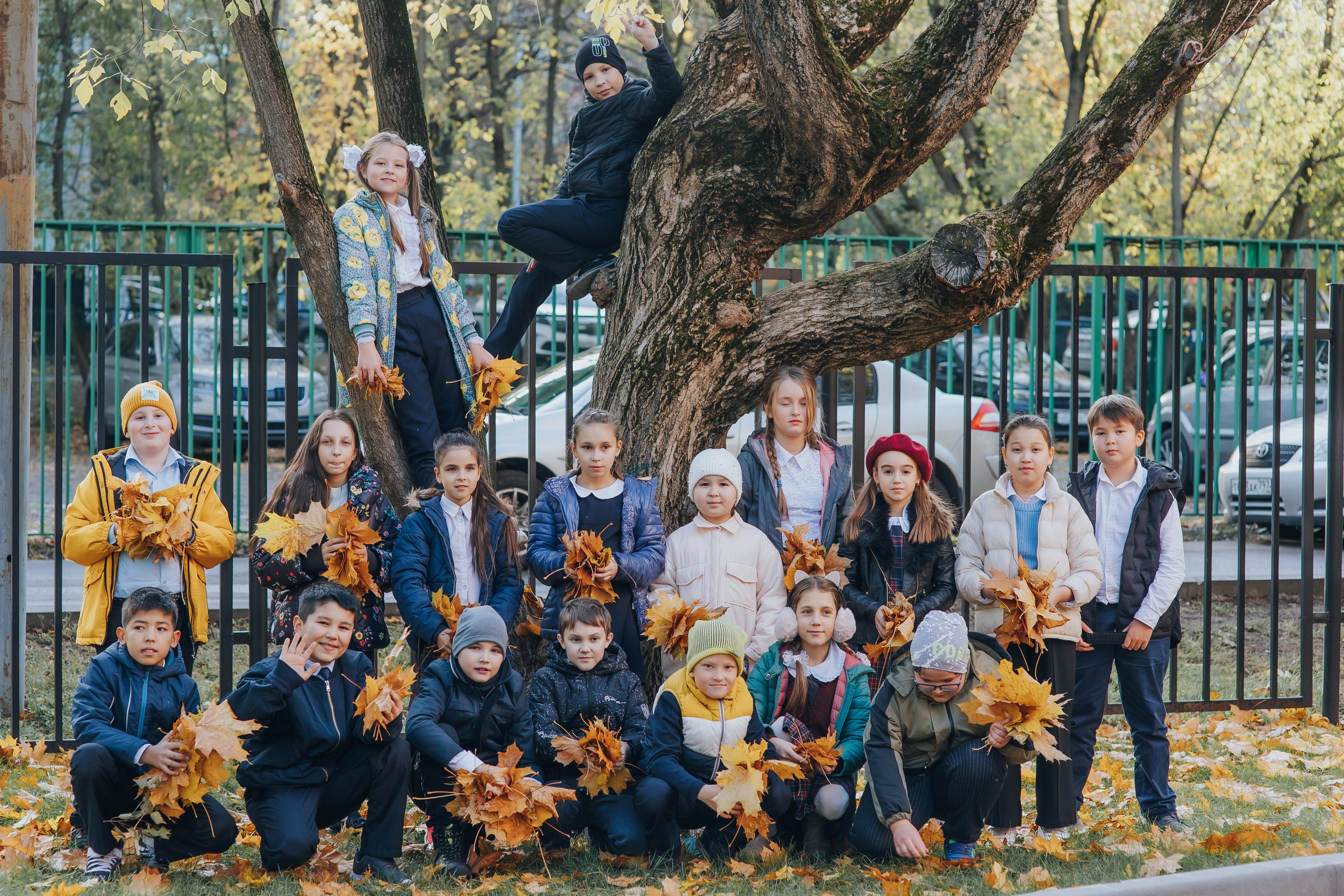 Осенняя съемка 4 класса для Выпускных альбомов. Семейный фотограф в Москве Наталья Чуб, заказать Фотокнигу