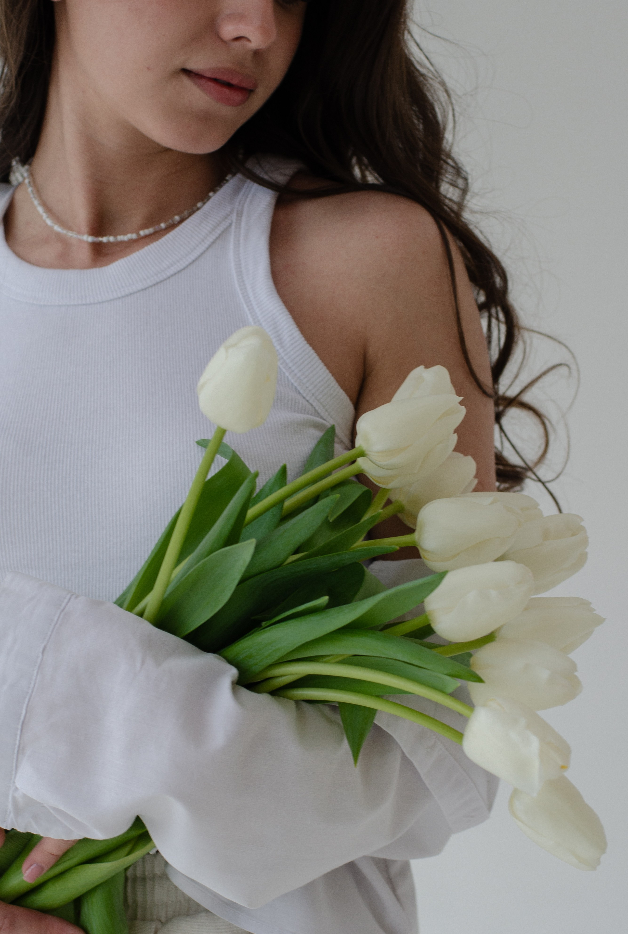 Евгения, тюльпаны. Фотограф Челябинск Ирина Ермоленко