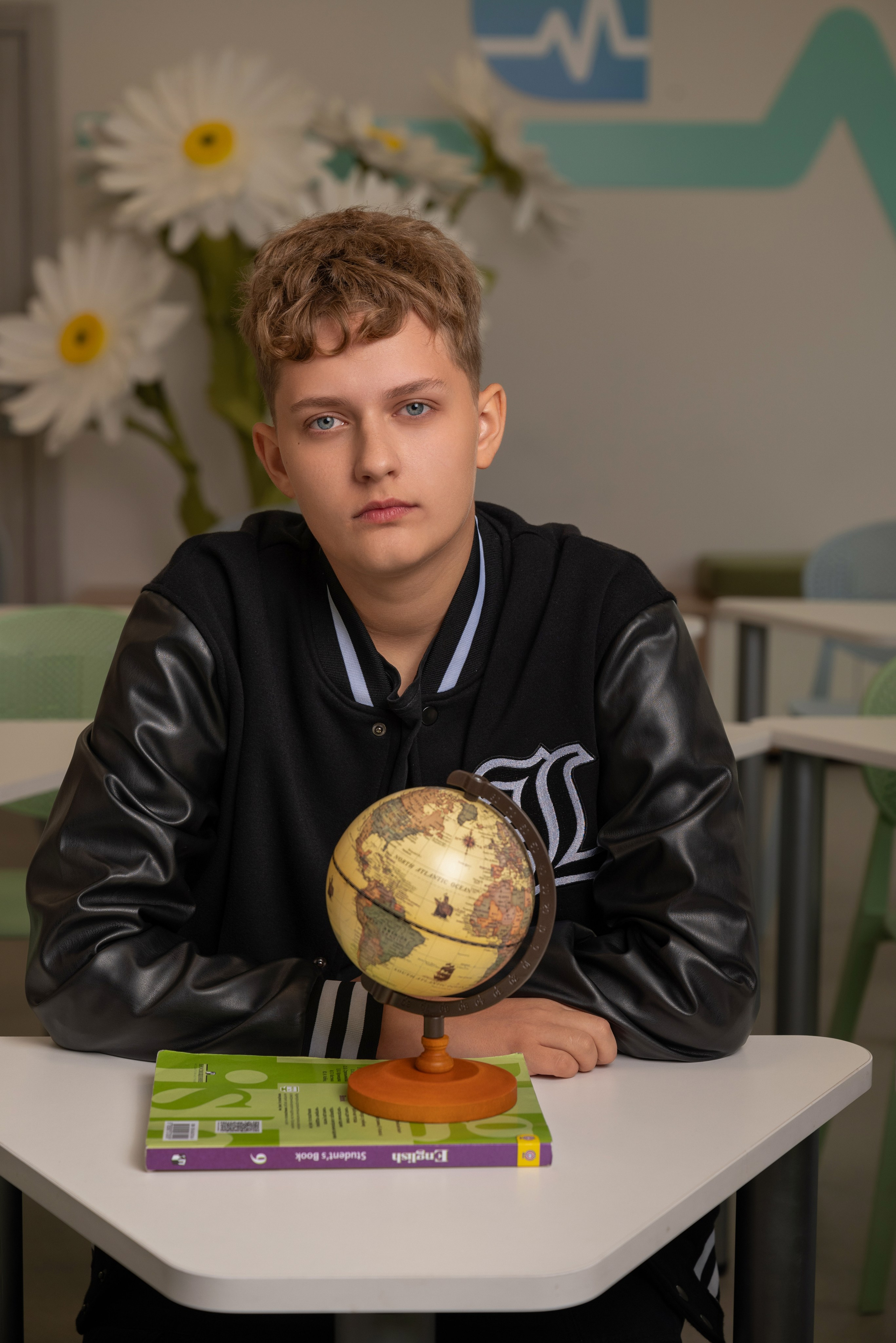 Портреты. Школьный фотограф в Валуйках. Фотосессии для выпускников и изготовление выпускных альбомов в городе Валуйки и в Белгородской области