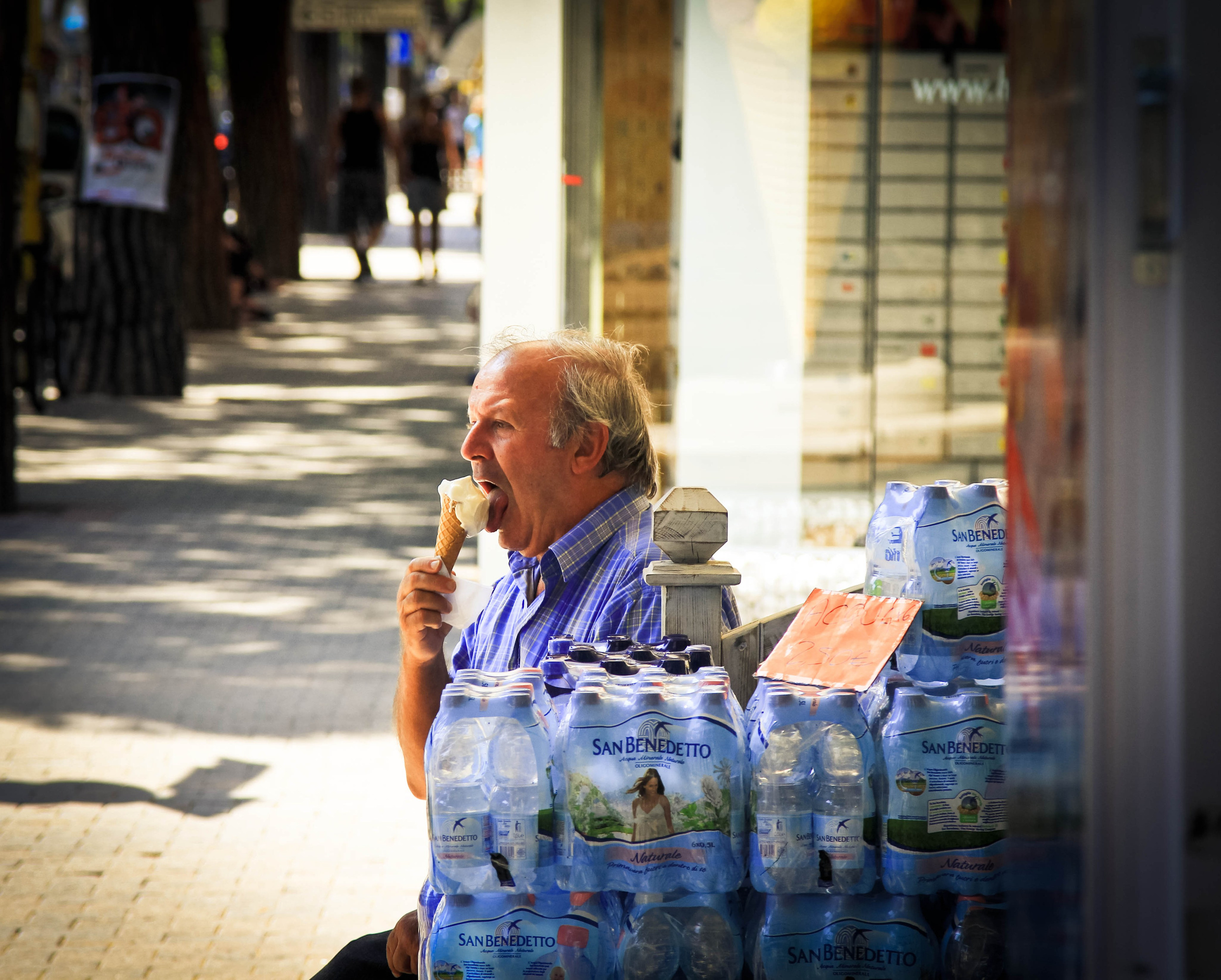 ИТАЛИЯ. Стрит-фотография, полная абсурда, идиотизма и красоты