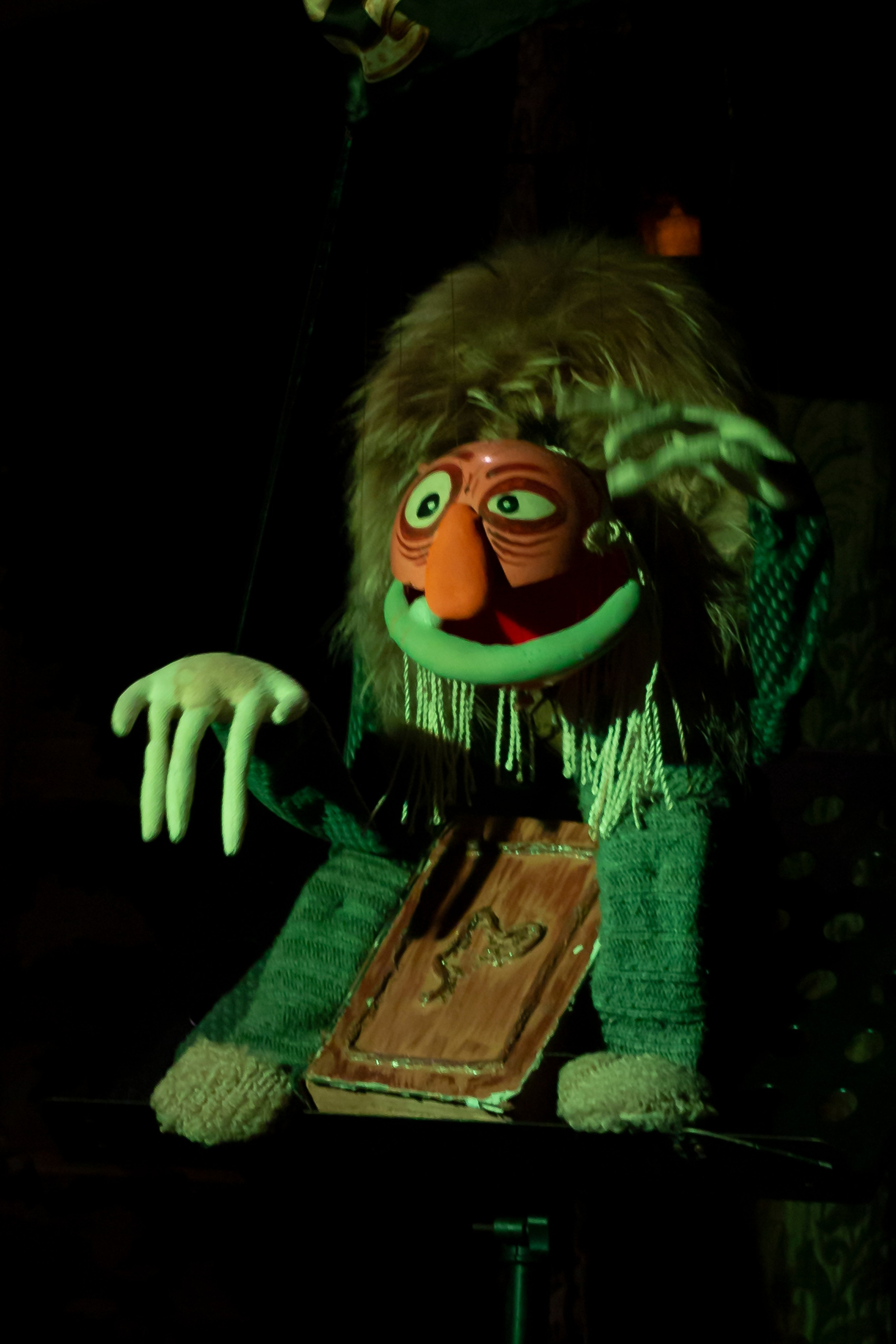 Маленькая ведьма спектакль театра Саквояж. Фотограф в Сочи Юрий Шептаев