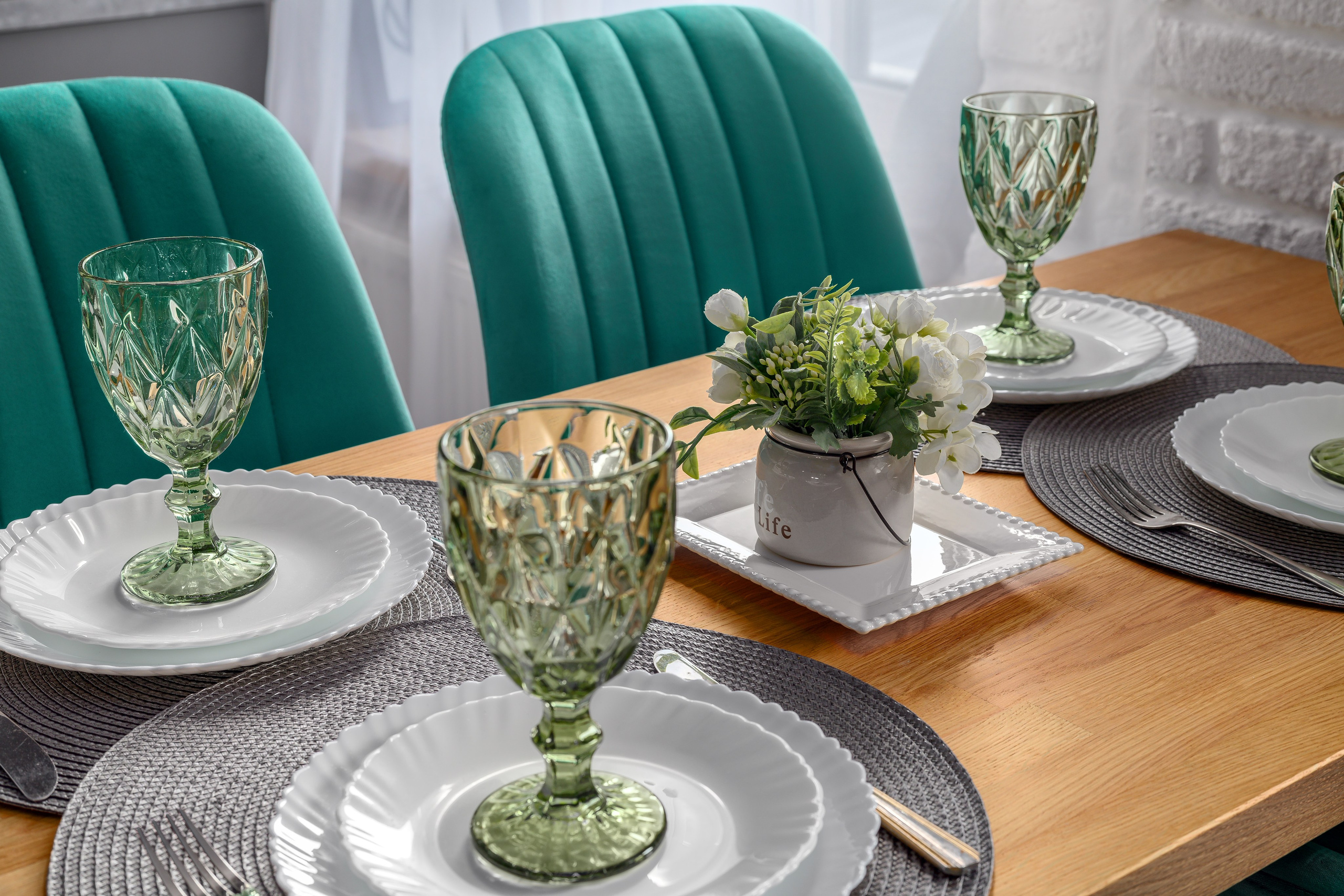 Студия, Полтавская ул