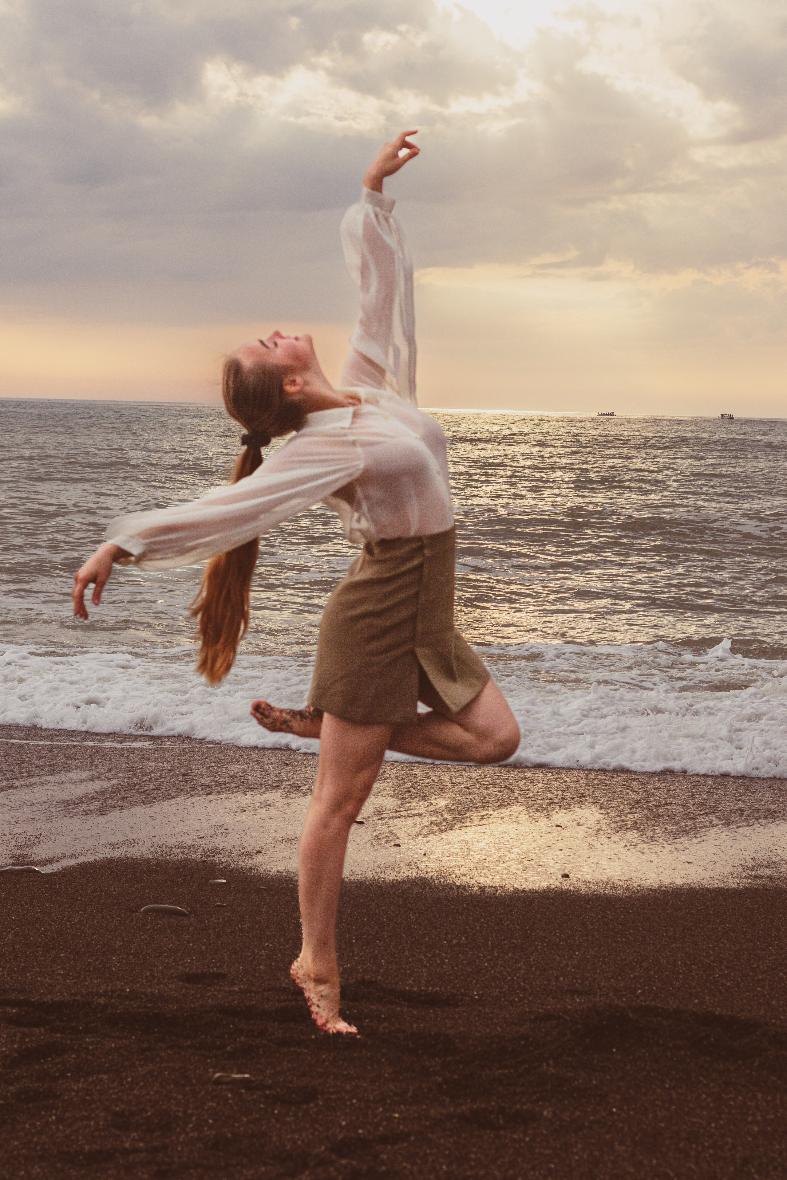 Арина. Фотограф Александр в Сочи, Адлере и на Роза Хутор — фотосессии для девушек, пар и мероприятий | PhotoSetLAmour