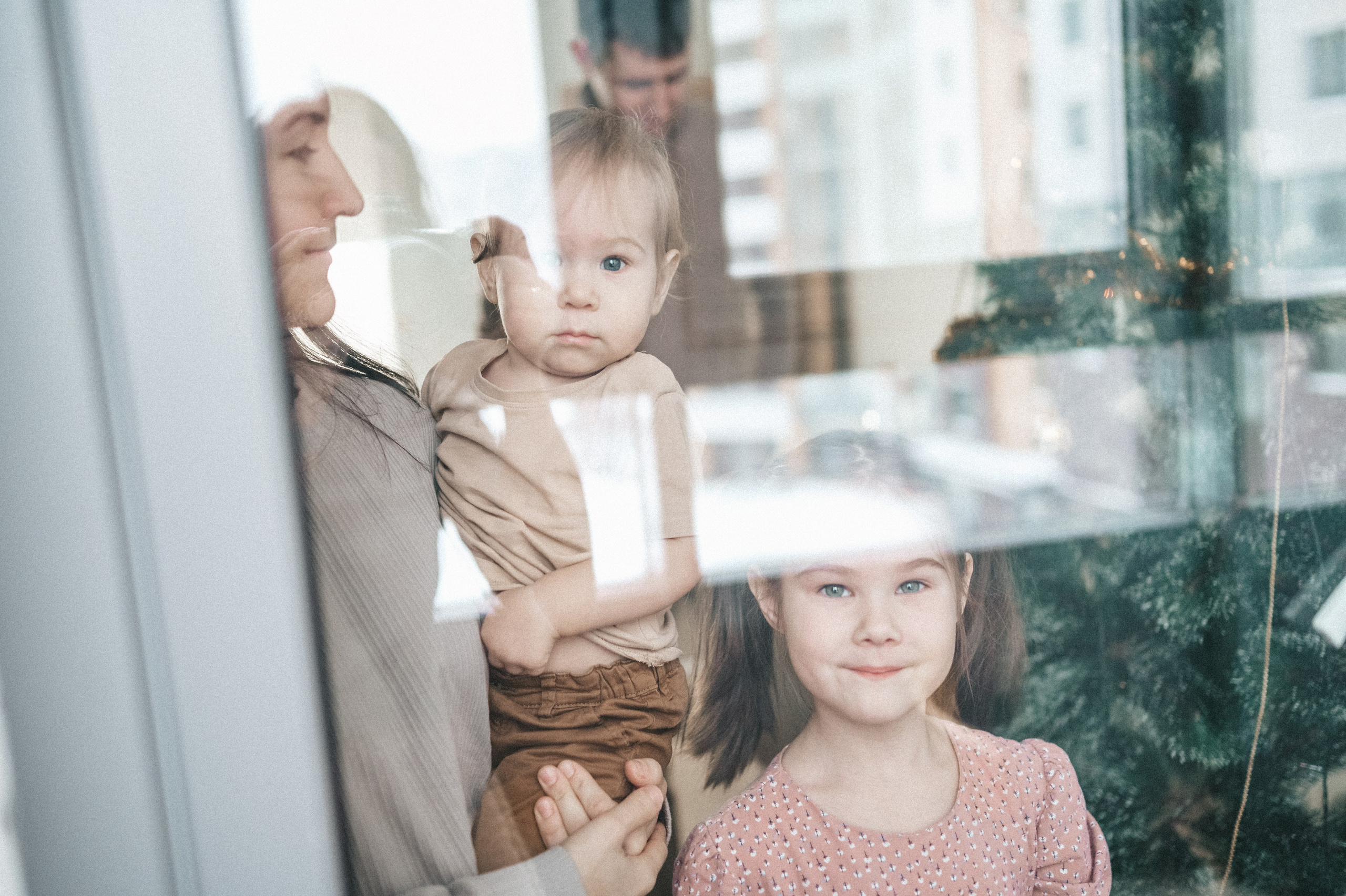 Денис, Лиля, Кира и Роберт. Фотограф Горбенко Анна