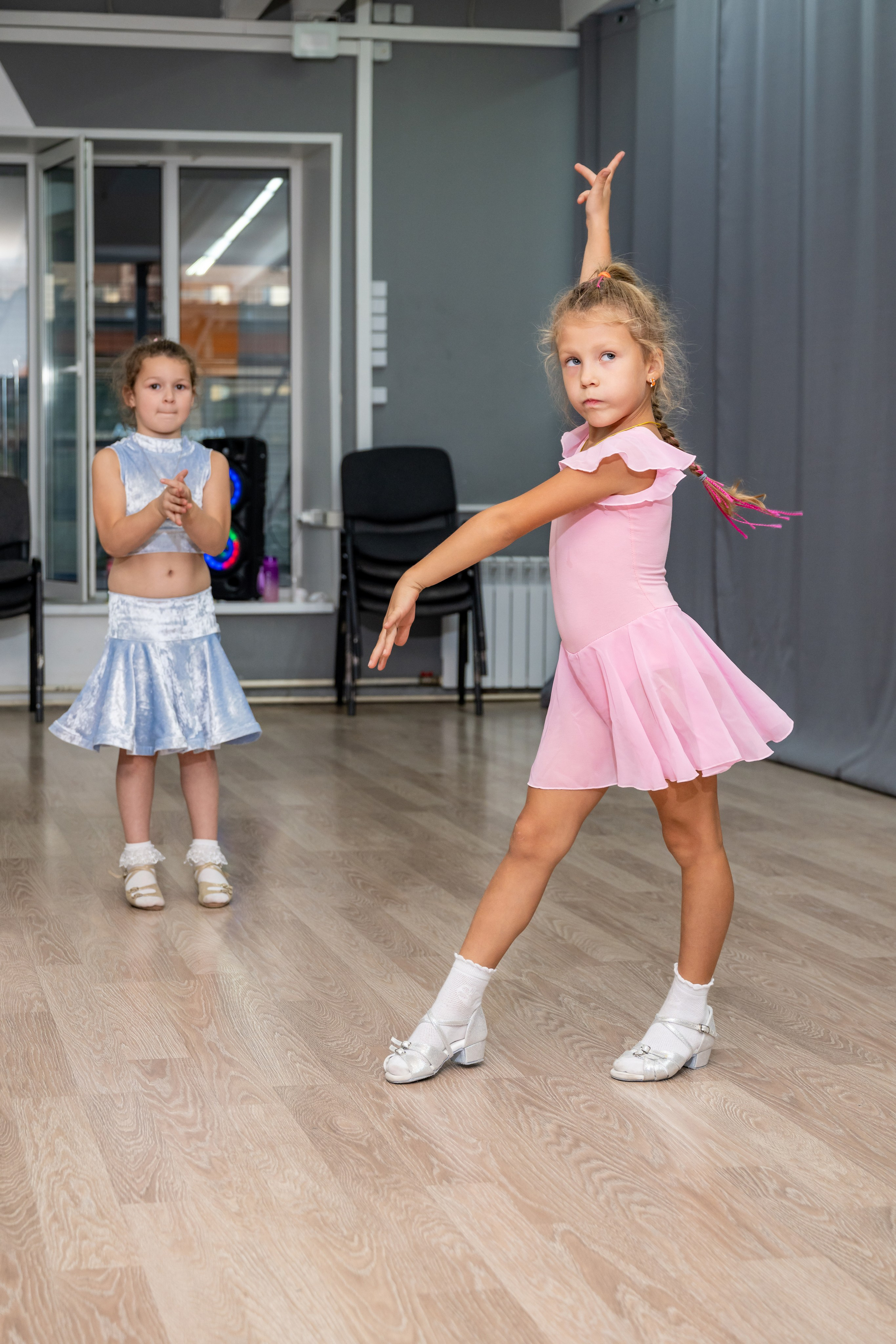 Группа 3-6 лет первый и второй год обучения. КонТакт — спортивные бальные танцы в Москве