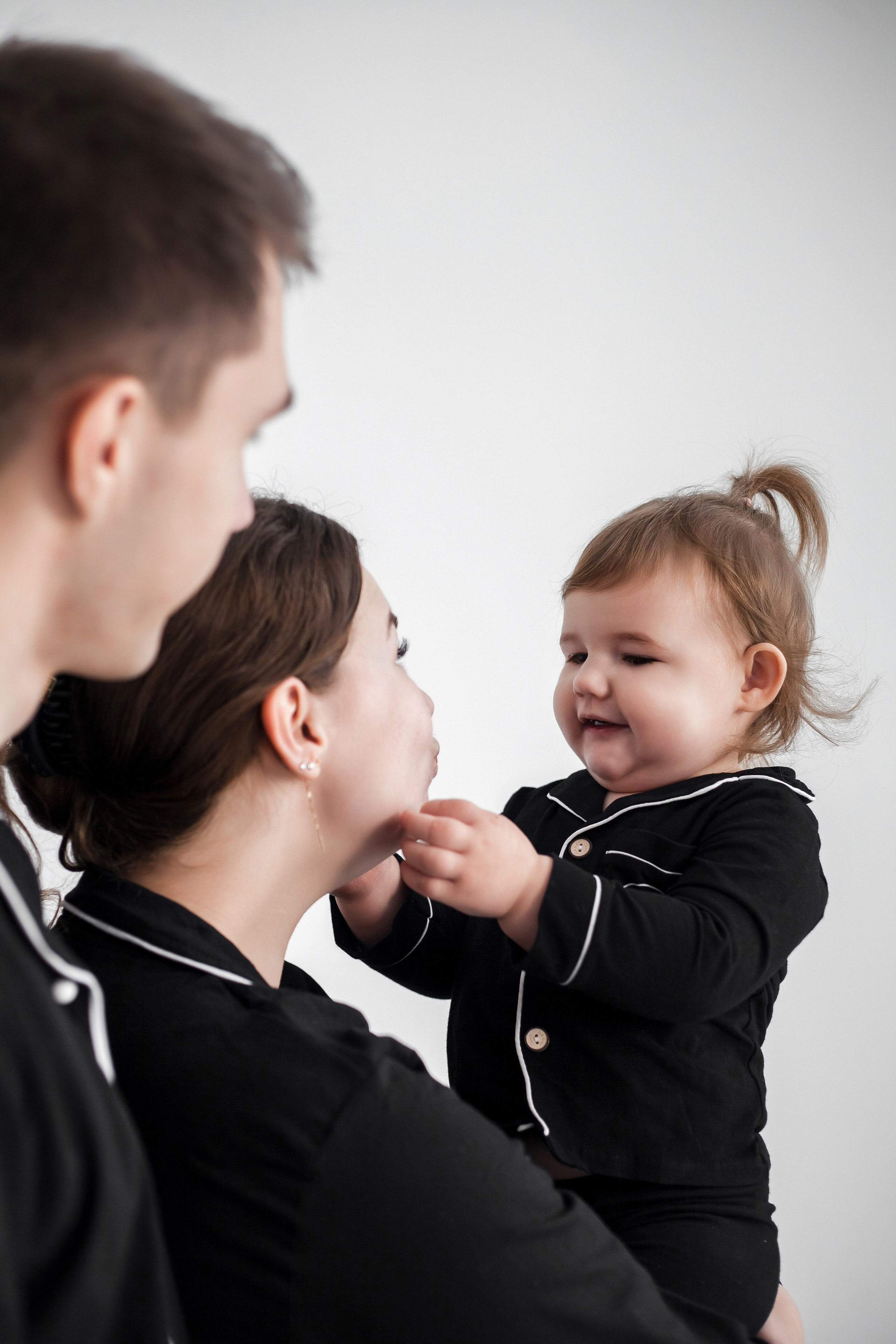 Иван, Наталья и Милана. Портретный, семейный, свадебный фотограф в Брянске Маргарита Василькова