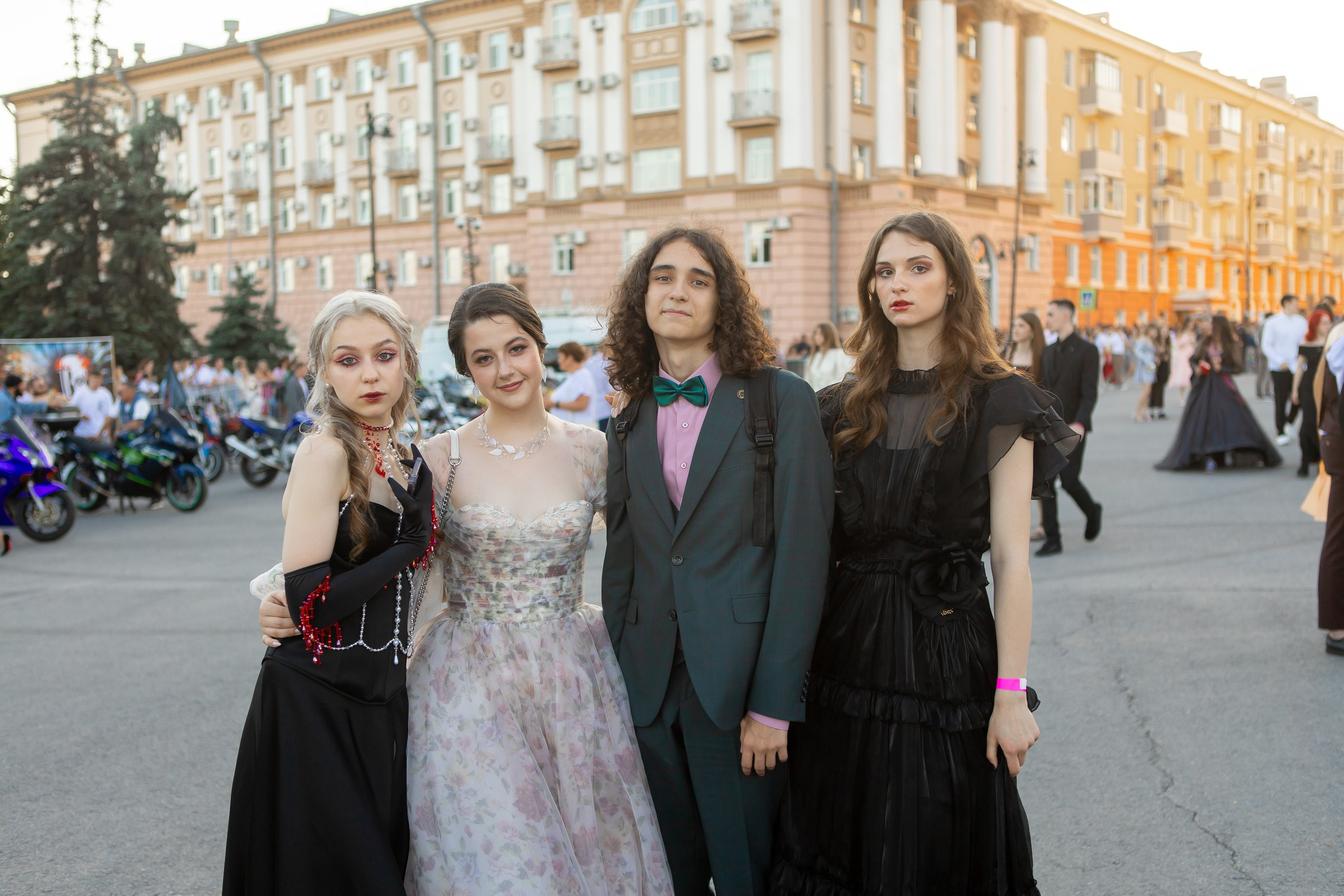 Выпускной Гимназия 12 2024 г. Свадебный и портретный Фотограф в Липецке Дмитрий Котюков