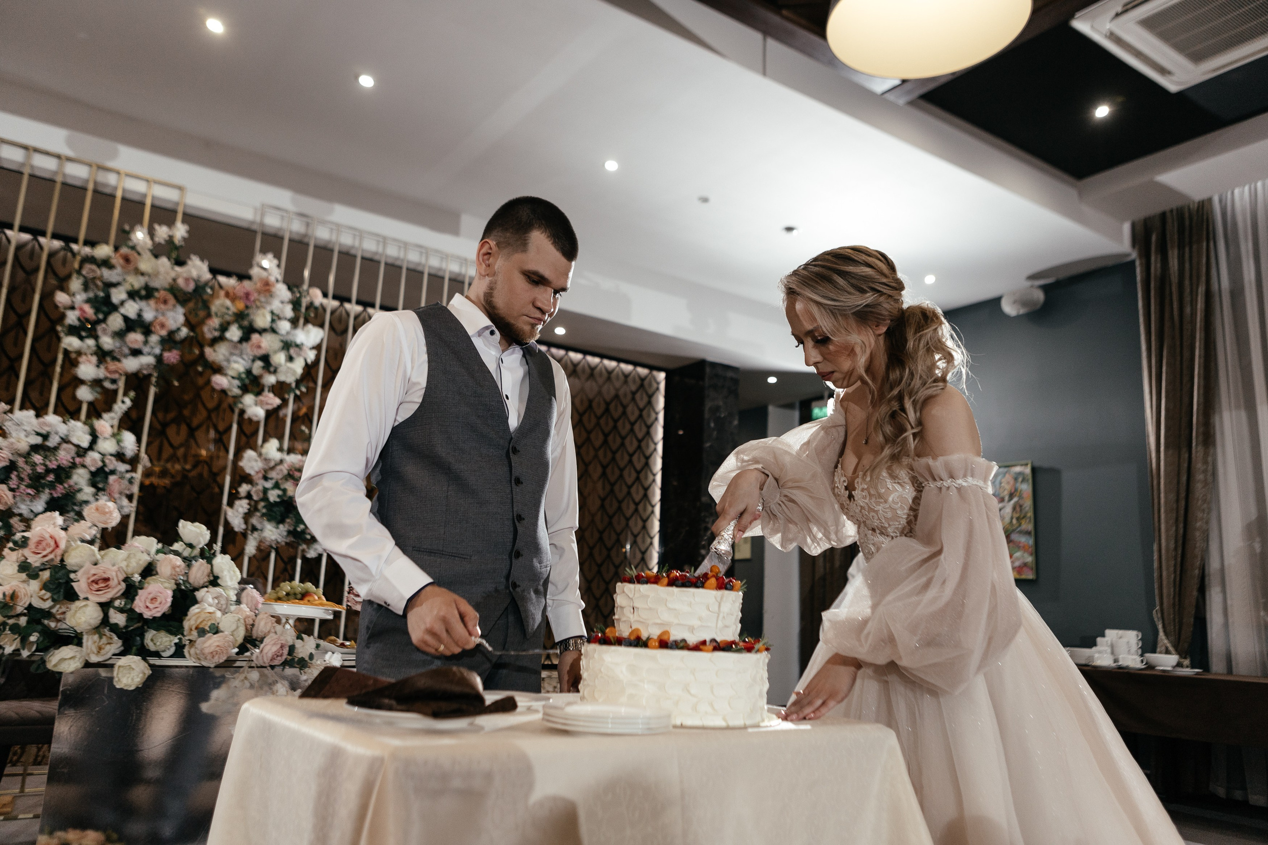 Свадебный фотограф Уфа — Руслан ГабдлисламовЖивые эмоции, красивые кадры, воспоминания на всю жизнь.Работаю по всей Республике Башкортоста. Свадебный фотограф Уфа Руслан Габдлисламов