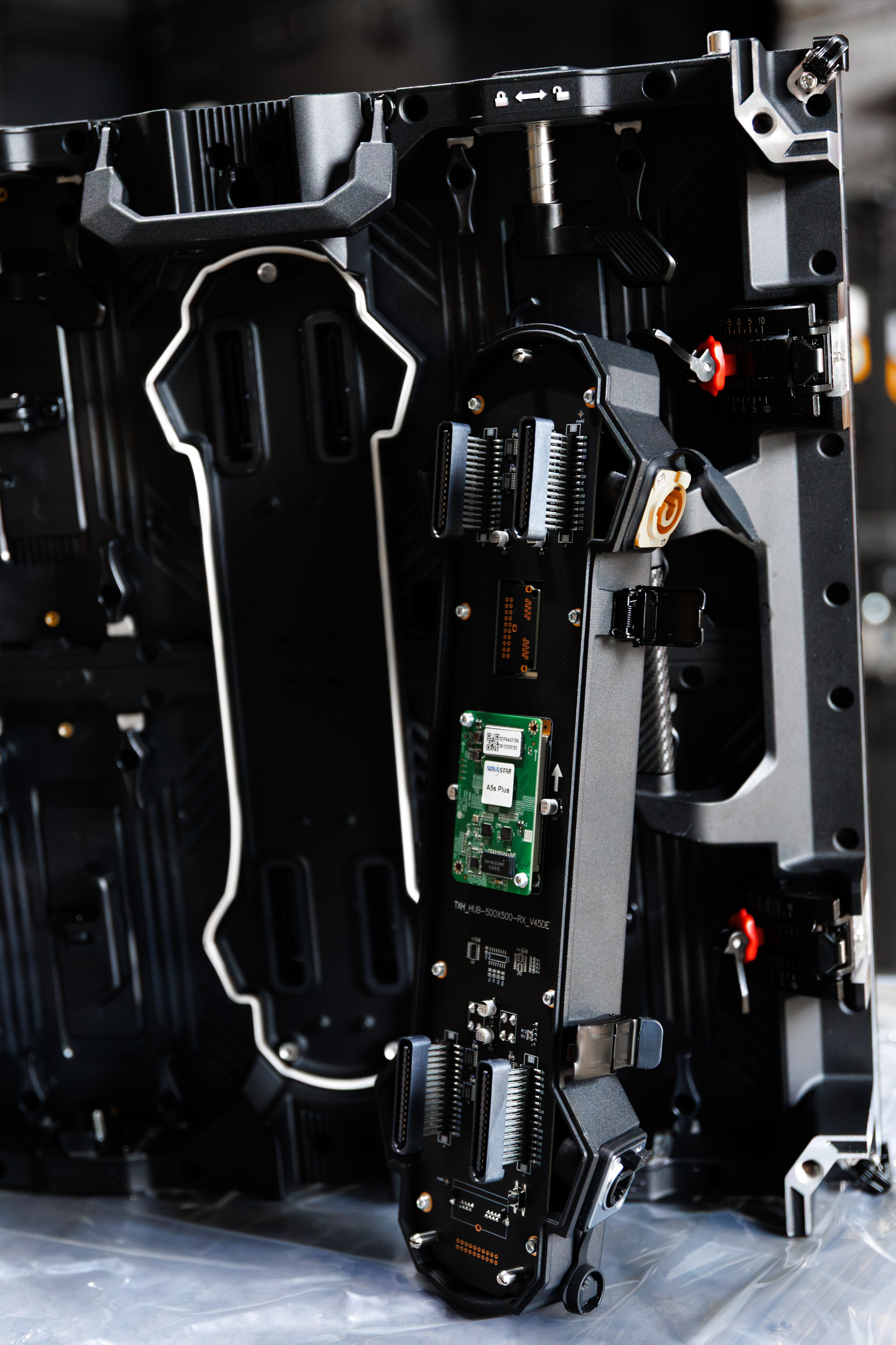 Индастриал. Фотографии души